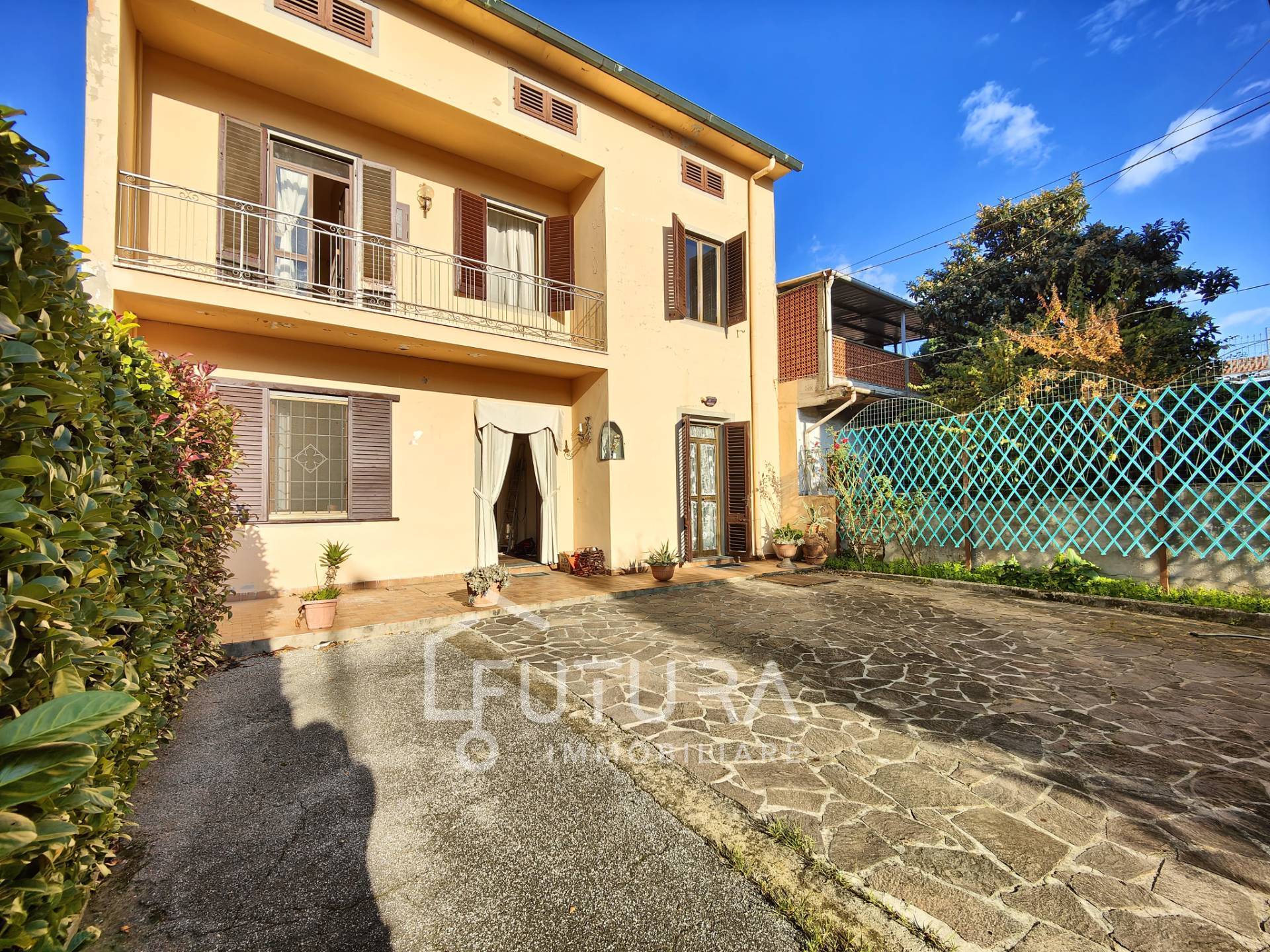 Casa indipendente in vendita, Prato tobbiana