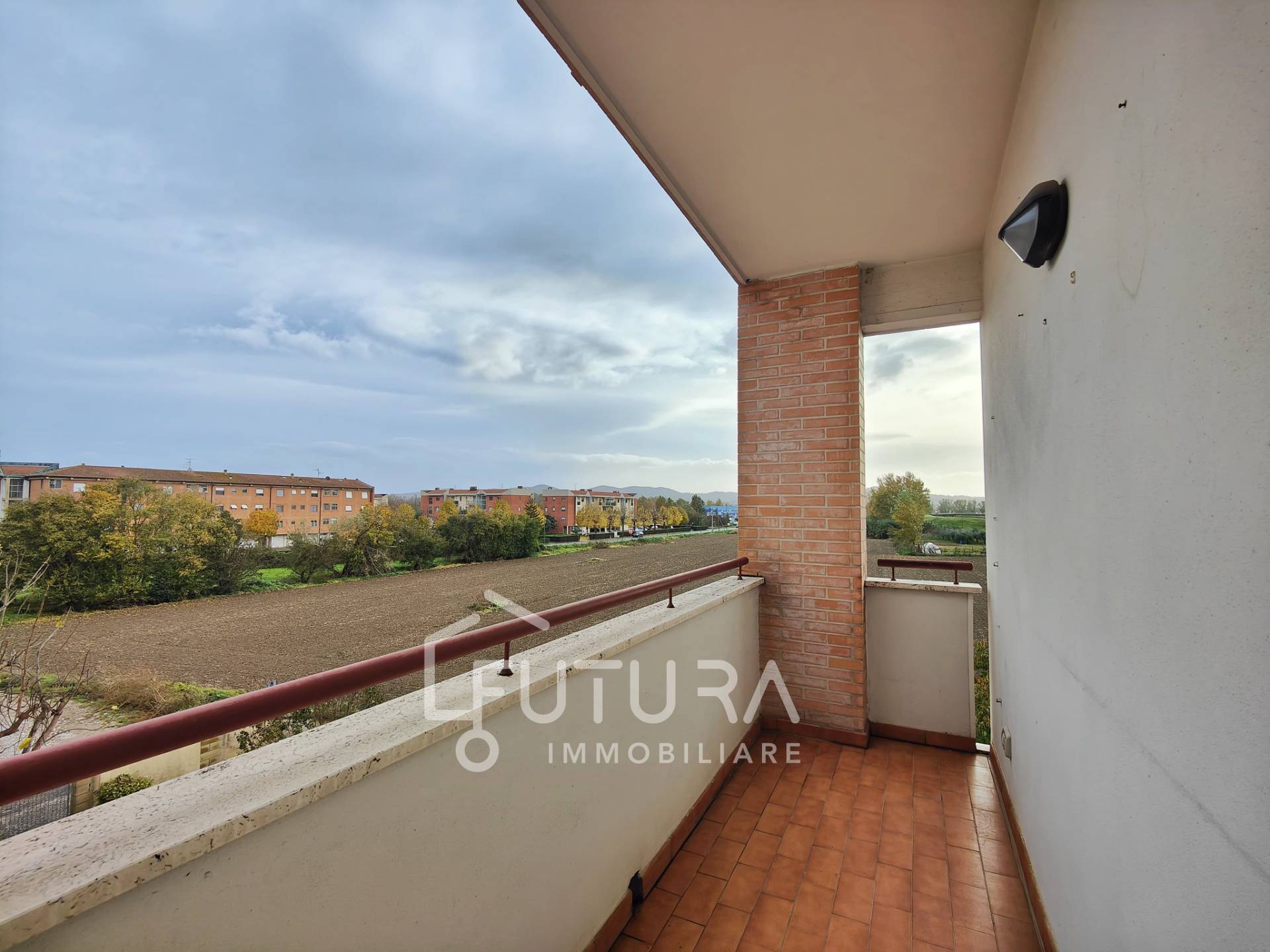 Quadrilocale con terrazzo, Campi Bisenzio san donnino