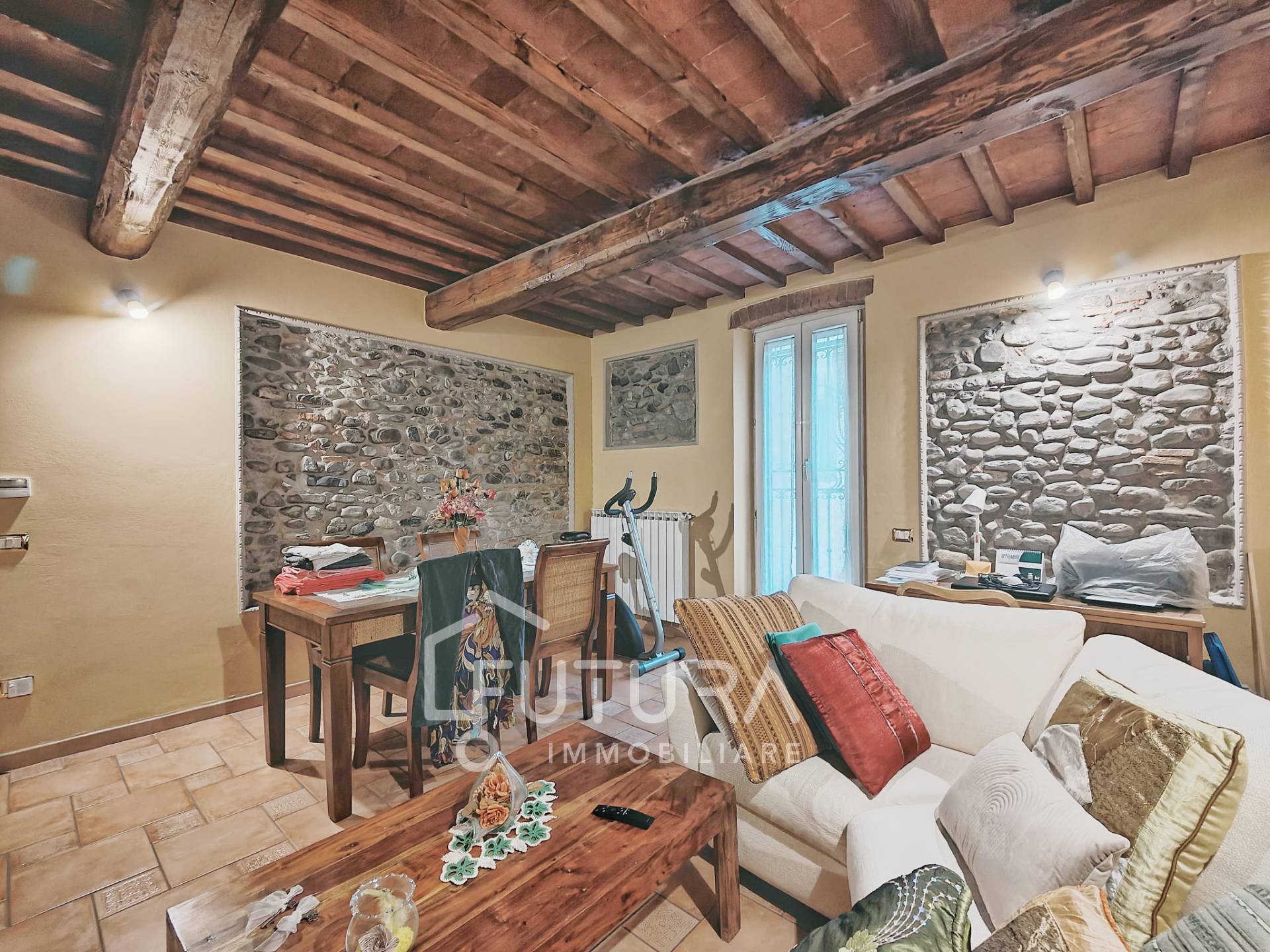 Casa singola in vendita a Prato, Zarini