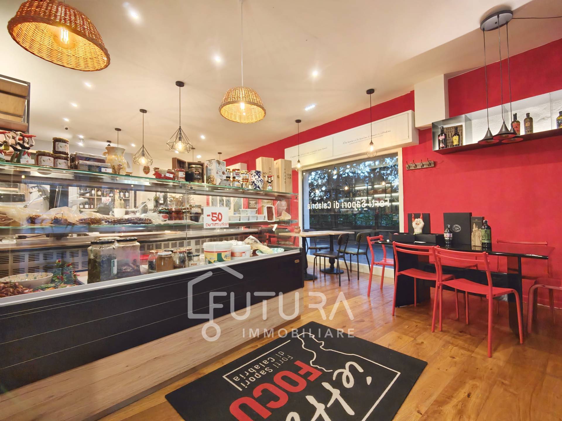 Attivit commerciale in vendita a Sesto Fiorentino