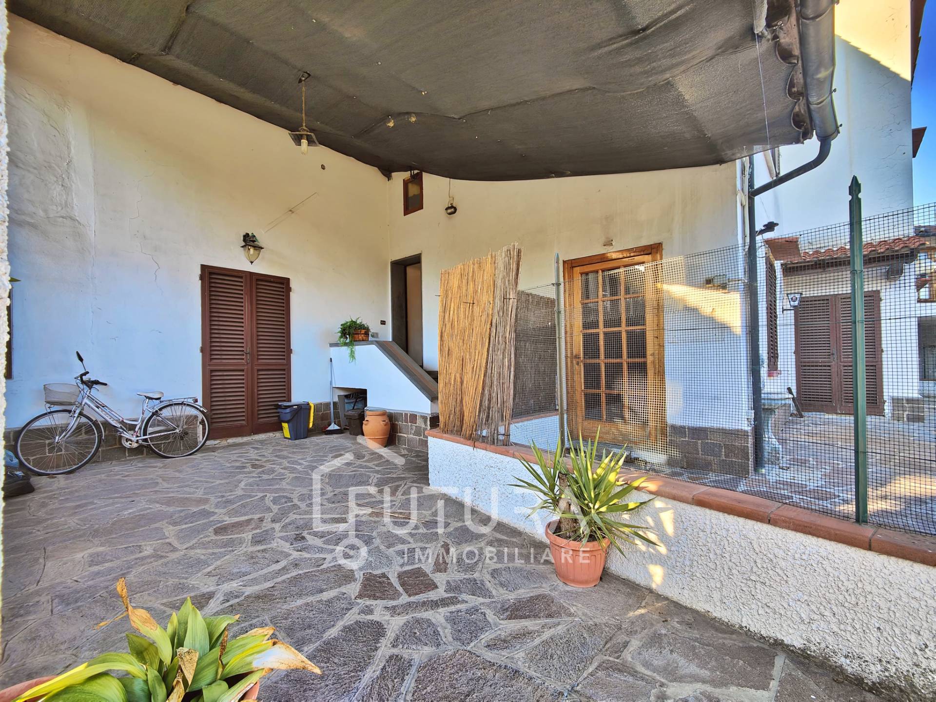 Villa in vendita a Campi Bisenzio, San Donnino