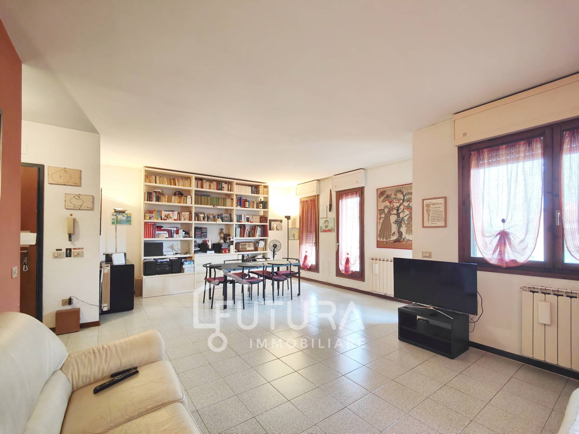 Appartamento in vendita a Campi Bisenzio