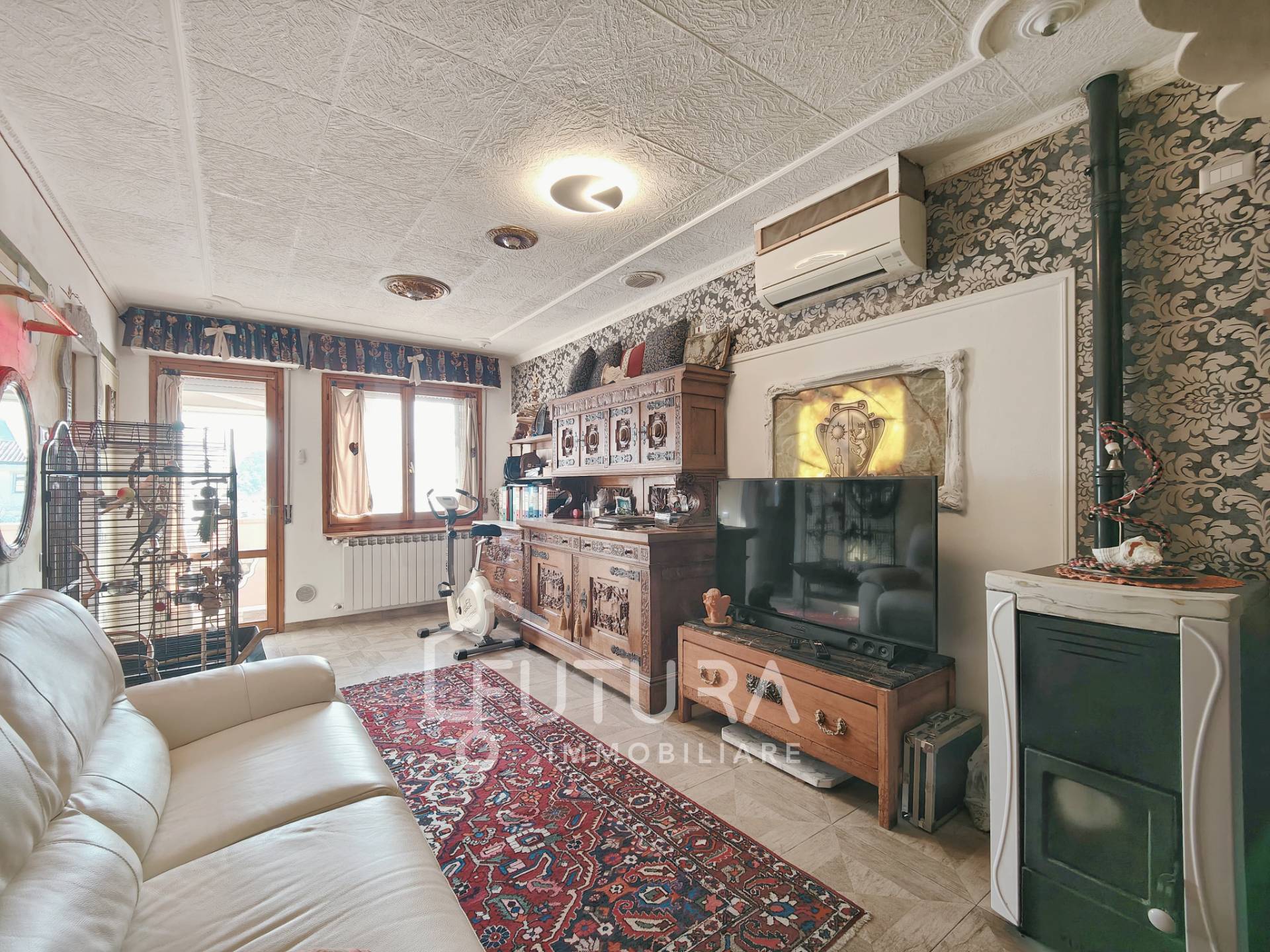 Appartamento in vendita a Calenzano, Carraia