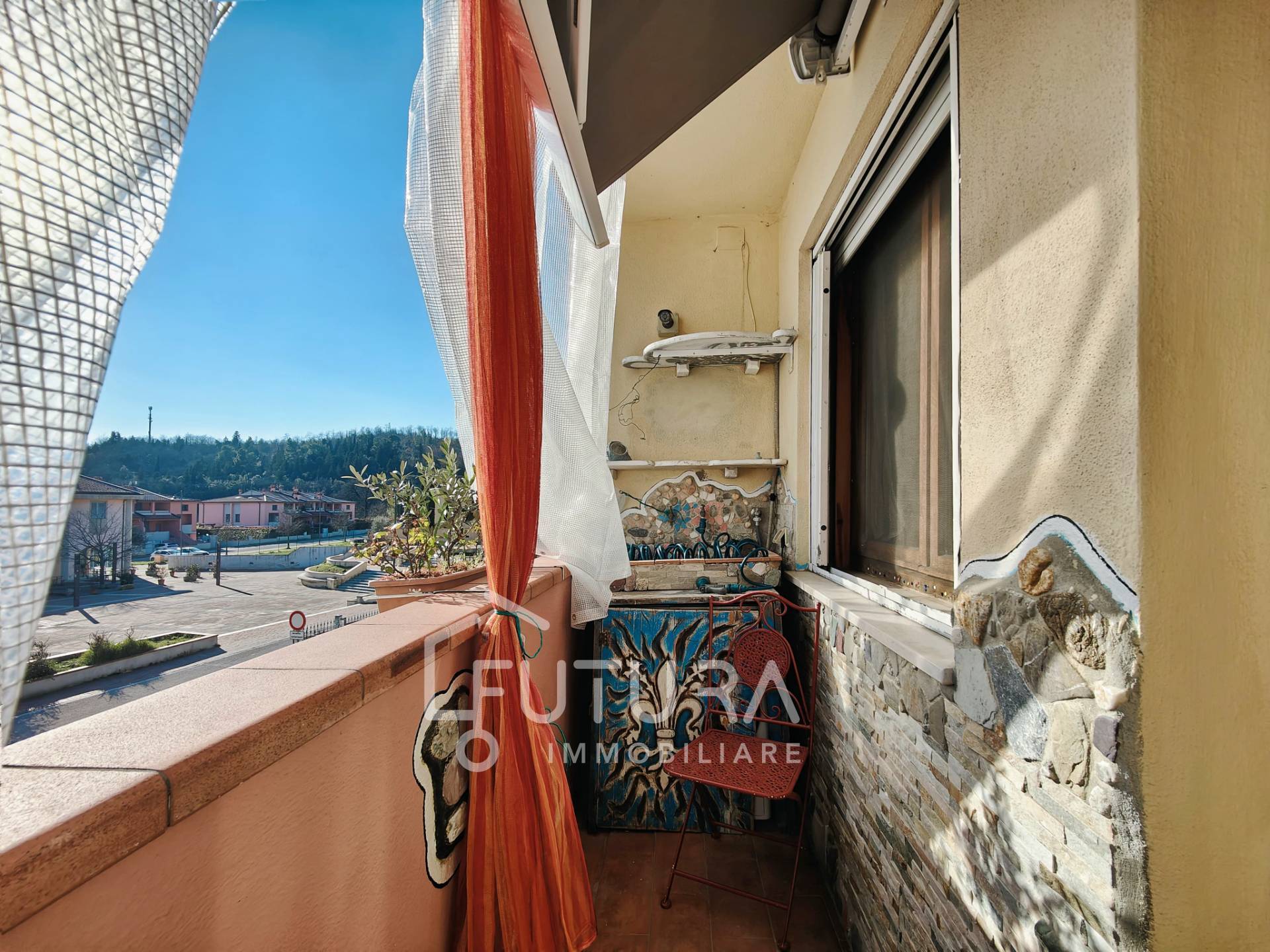 Appartamento in vendita a Calenzano, Carraia