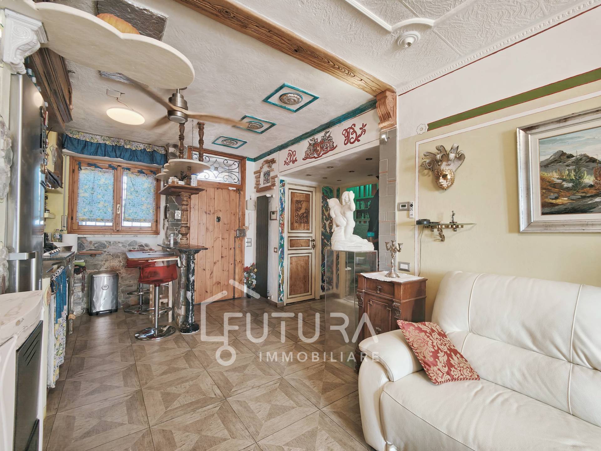 Appartamento in vendita a Calenzano, Carraia