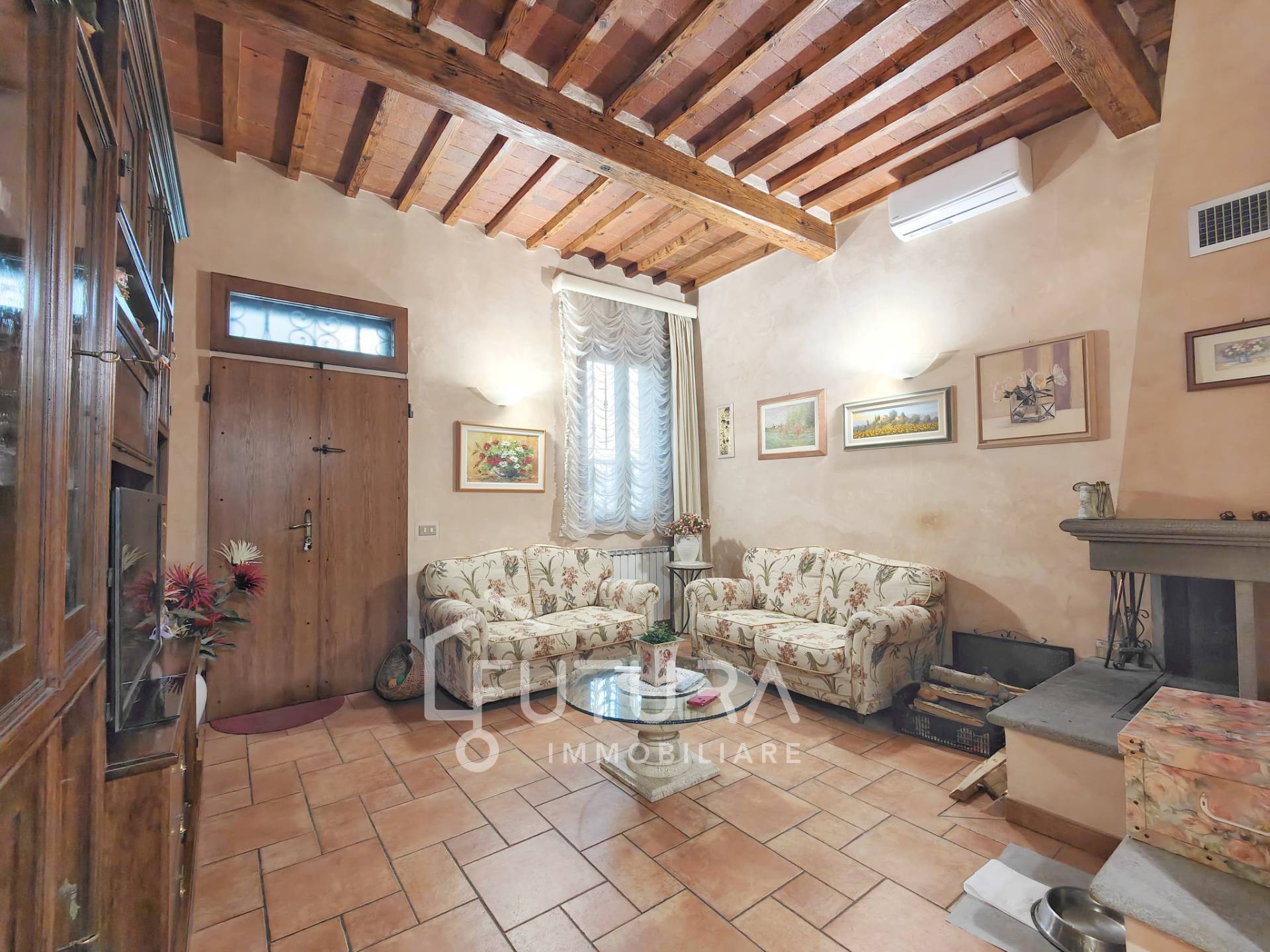 Casa singola in vendita a Campi Bisenzio, San Piero a Ponti