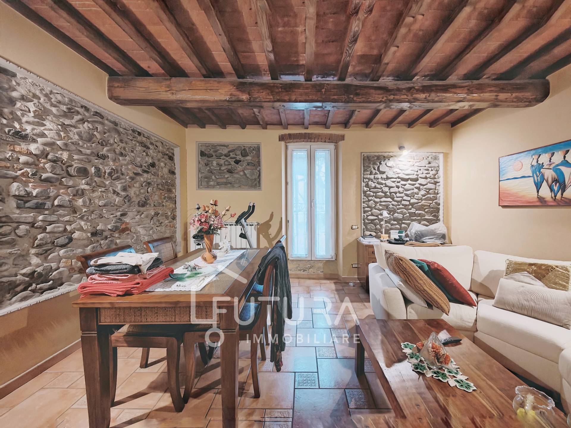 Casa singola in vendita a Prato, Zarini