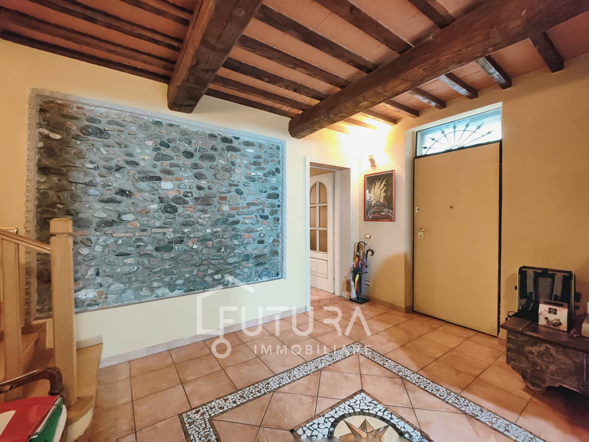 Casa singola in vendita a Prato, Zarini