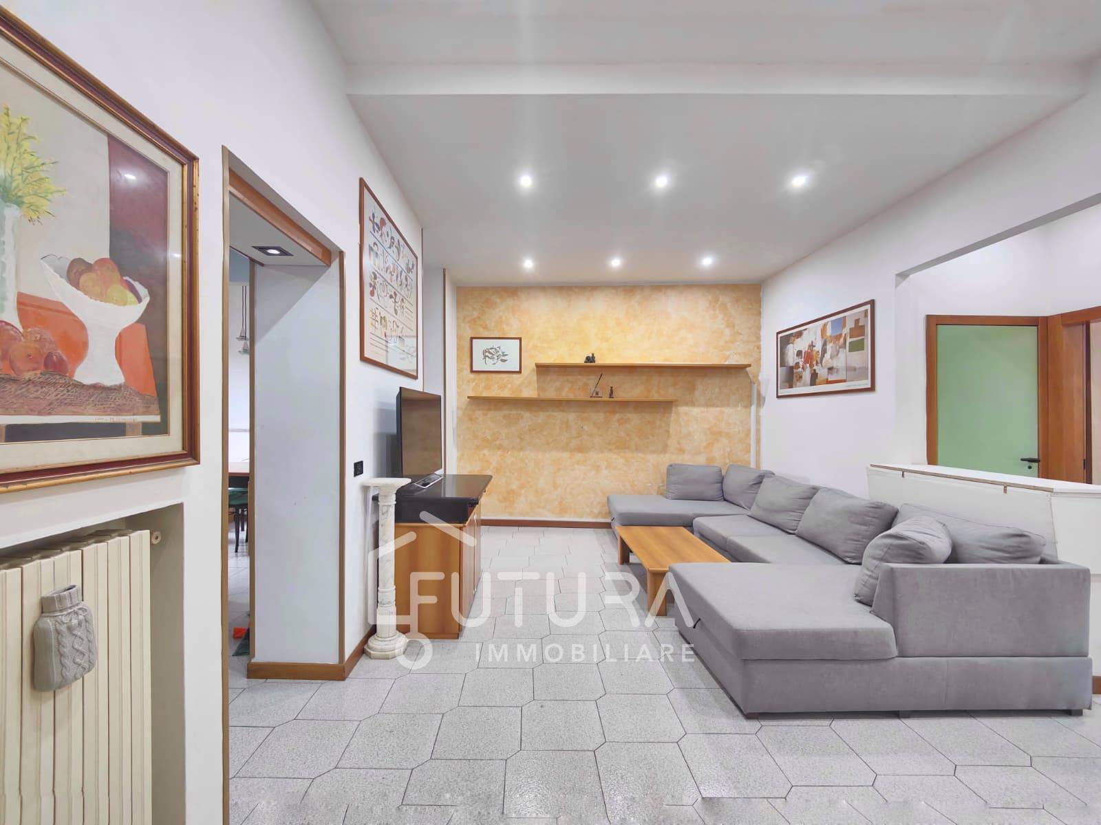 Appartamento in vendita a Prato, Sacrocuore