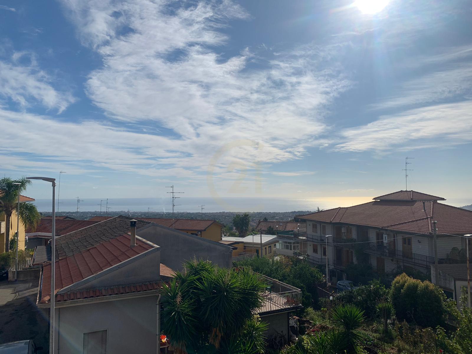 Appartamento con giardino, Trecastagni centro