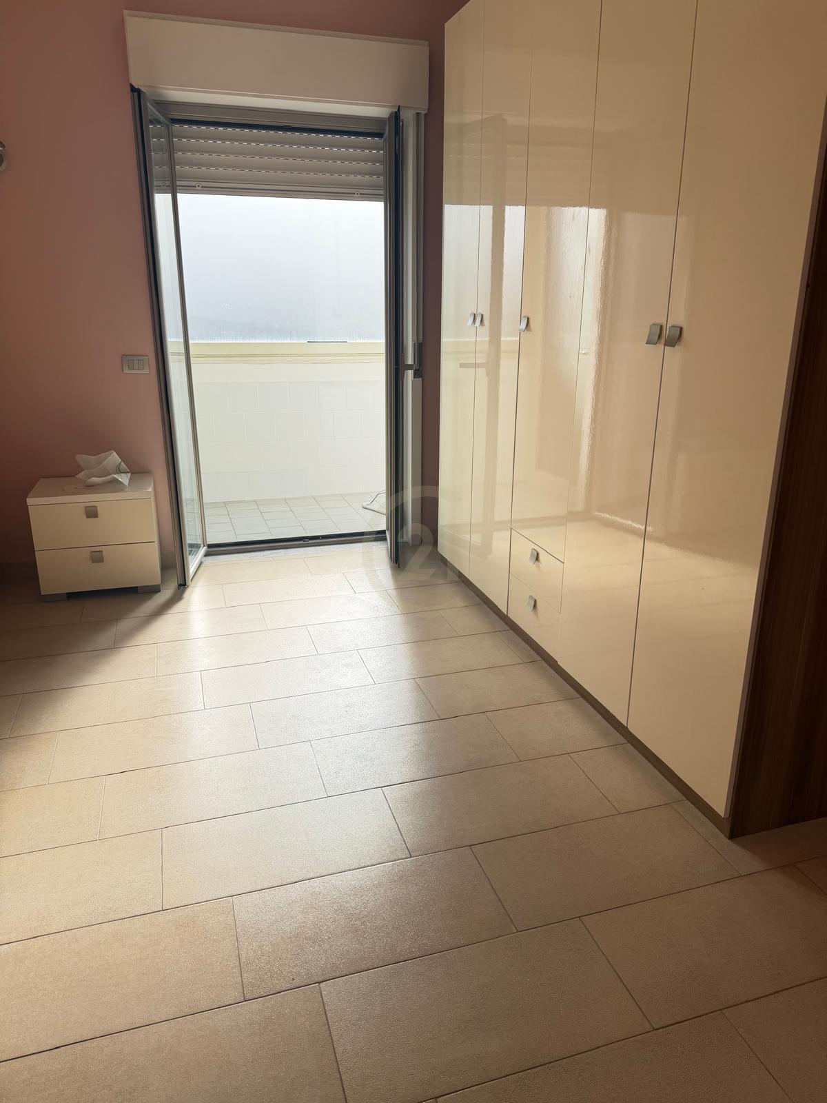 Trilocale ristrutturato, Camporotondo Etneo centro