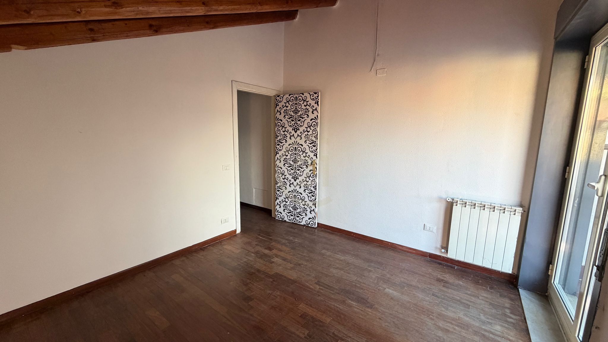 Mansarda con terrazzo, Gravina di Catania centro