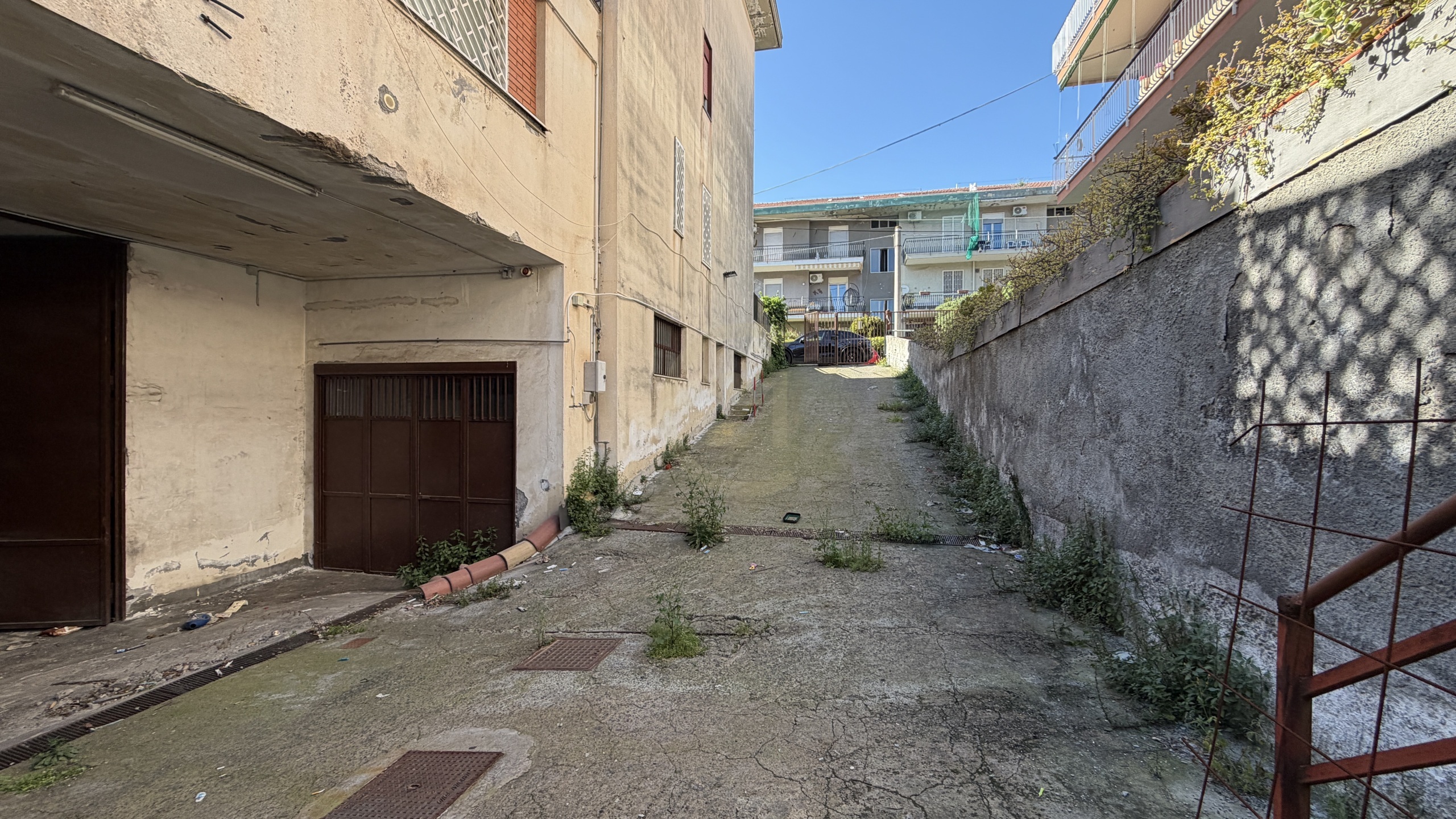 Magazzino da ristrutturare in via giuseppe verdi 12, Mascalucia