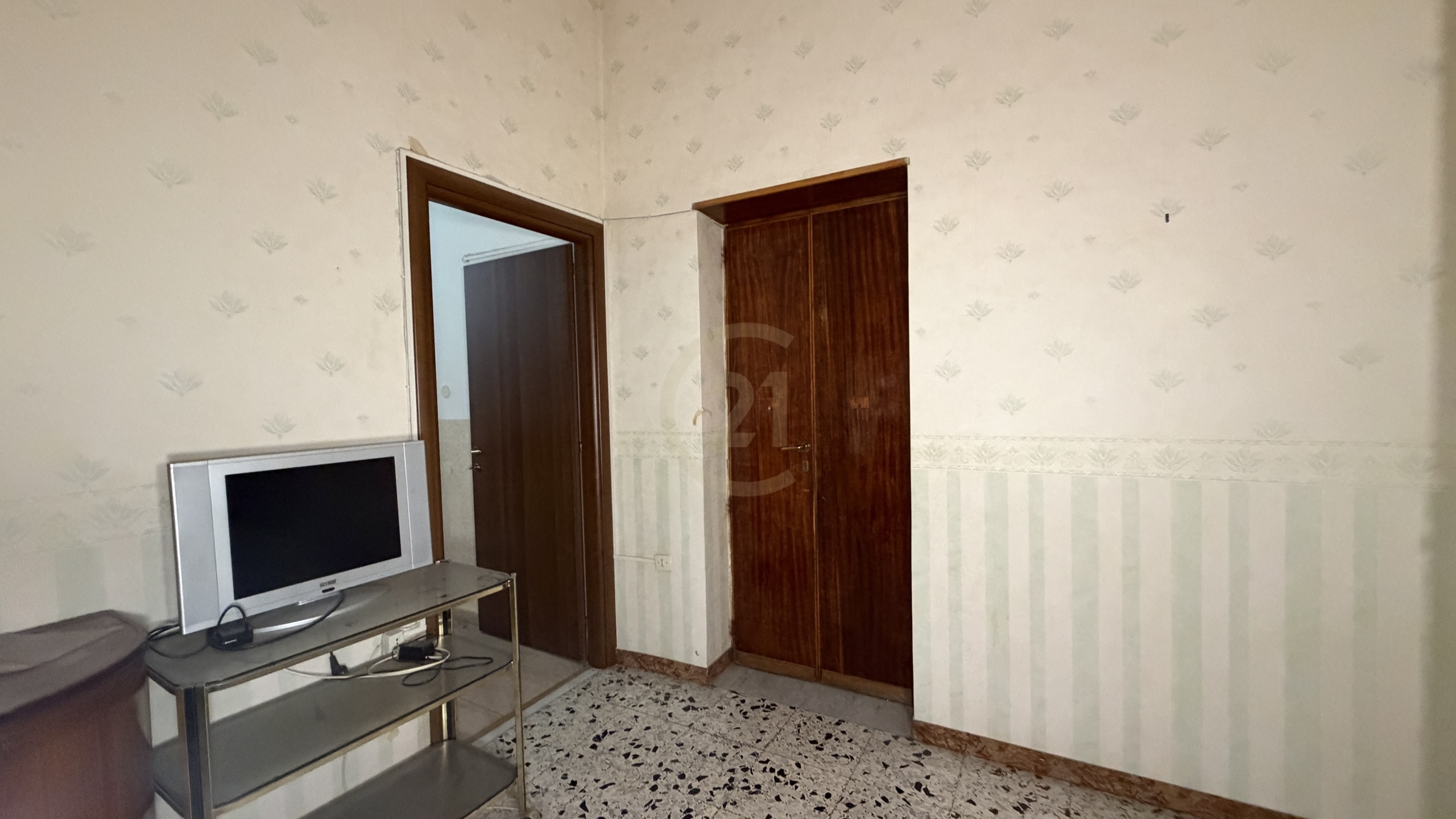 Appartamento con terrazzo in via fiume 20, Patern�