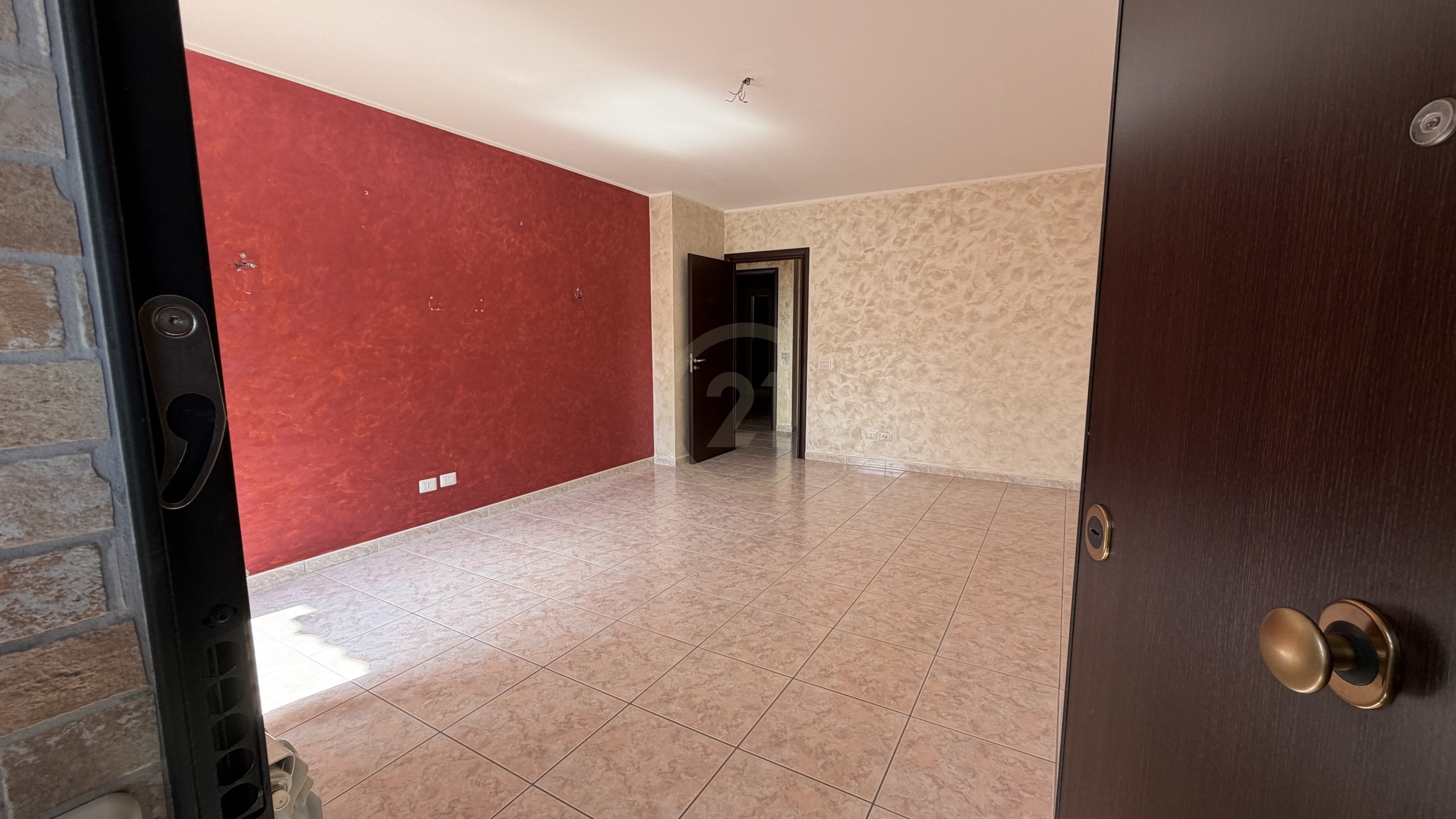 Quadrilocale con box doppio in via quattro altarelli 20, Mascalucia