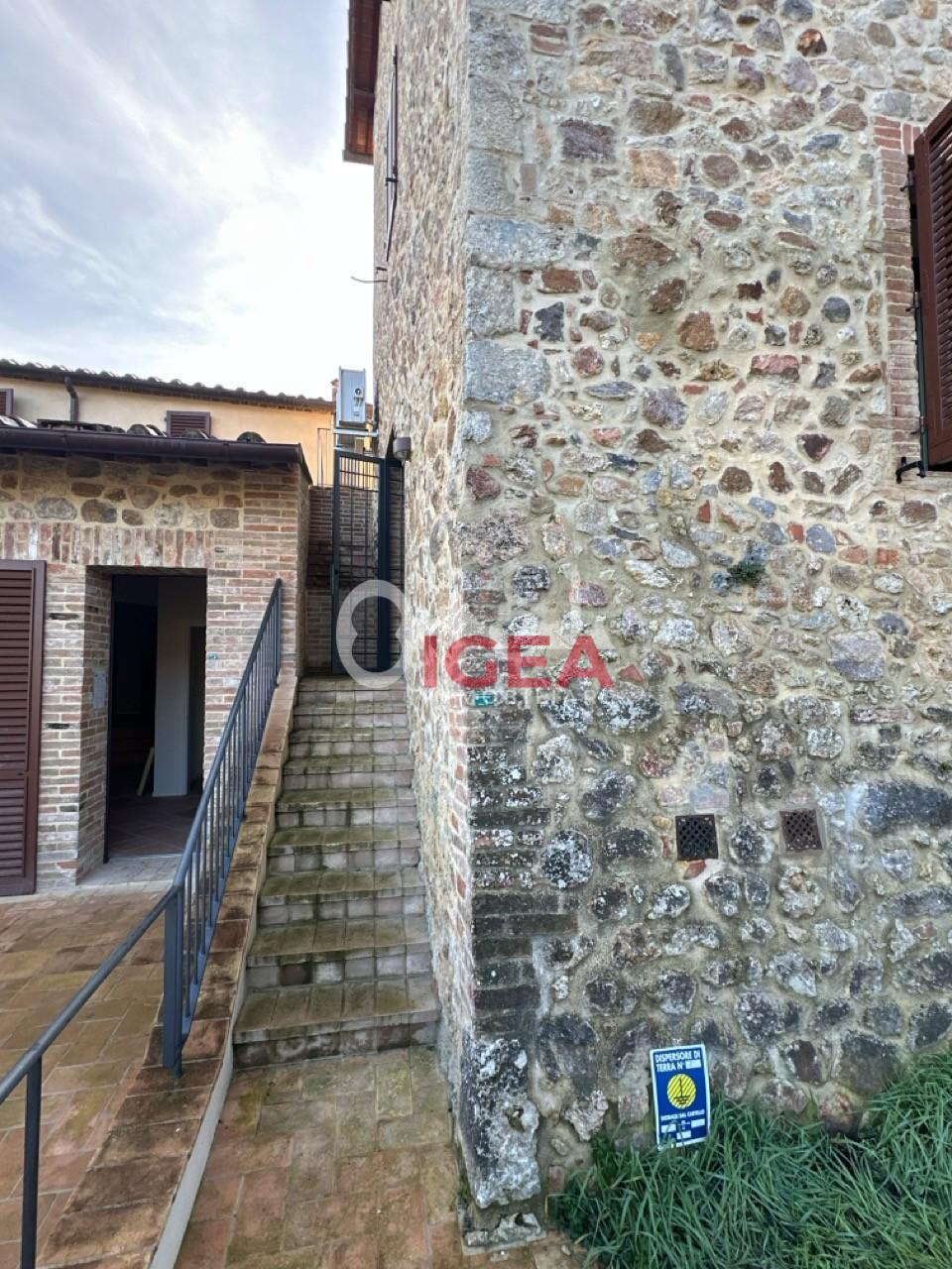 Quadrilocale con giardino, Sovicille stigliano