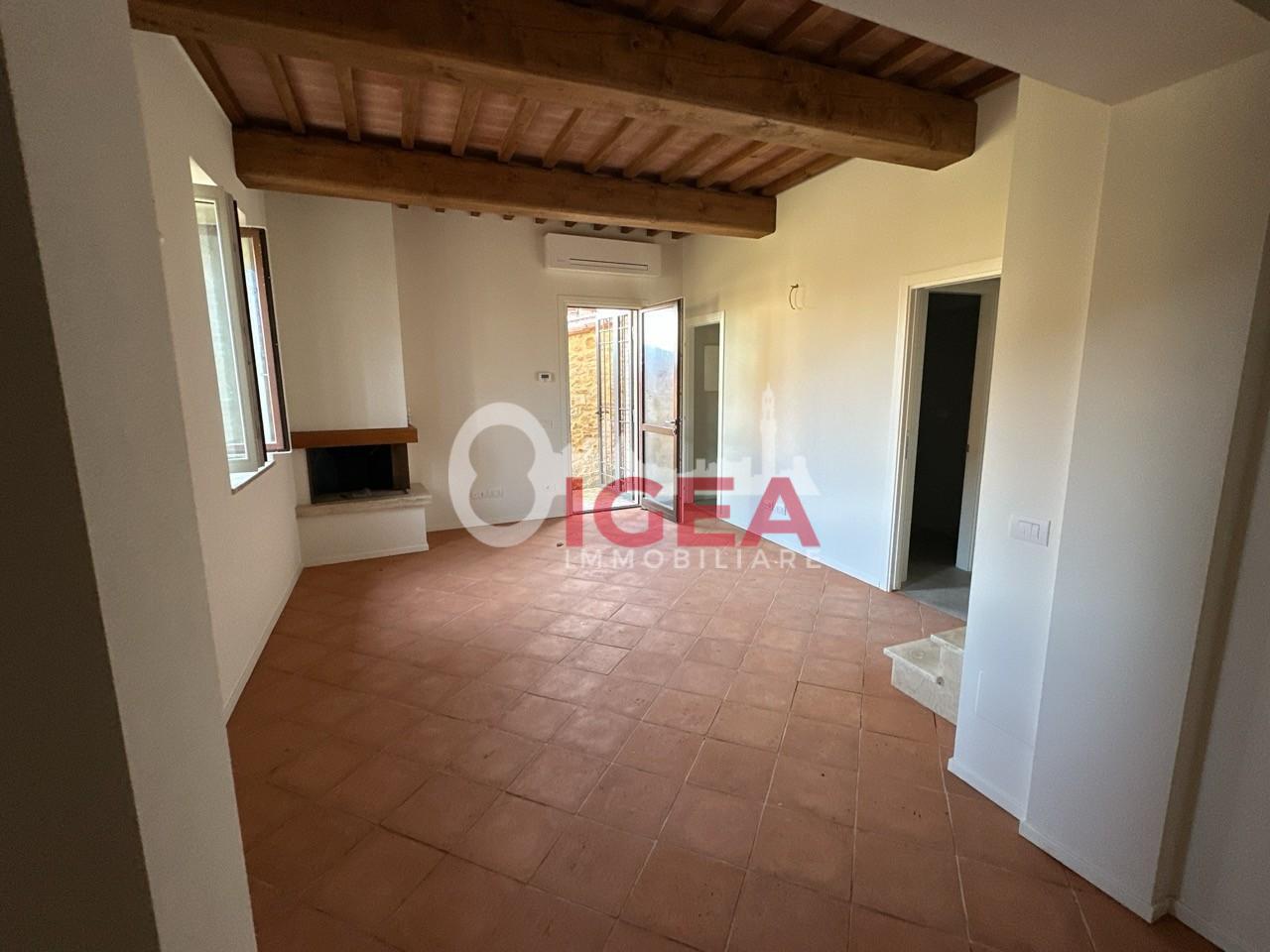 Quadrilocale con giardino, Sovicille stigliano