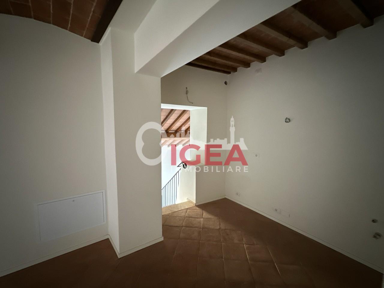 Quadrilocale con giardino, Sovicille stigliano