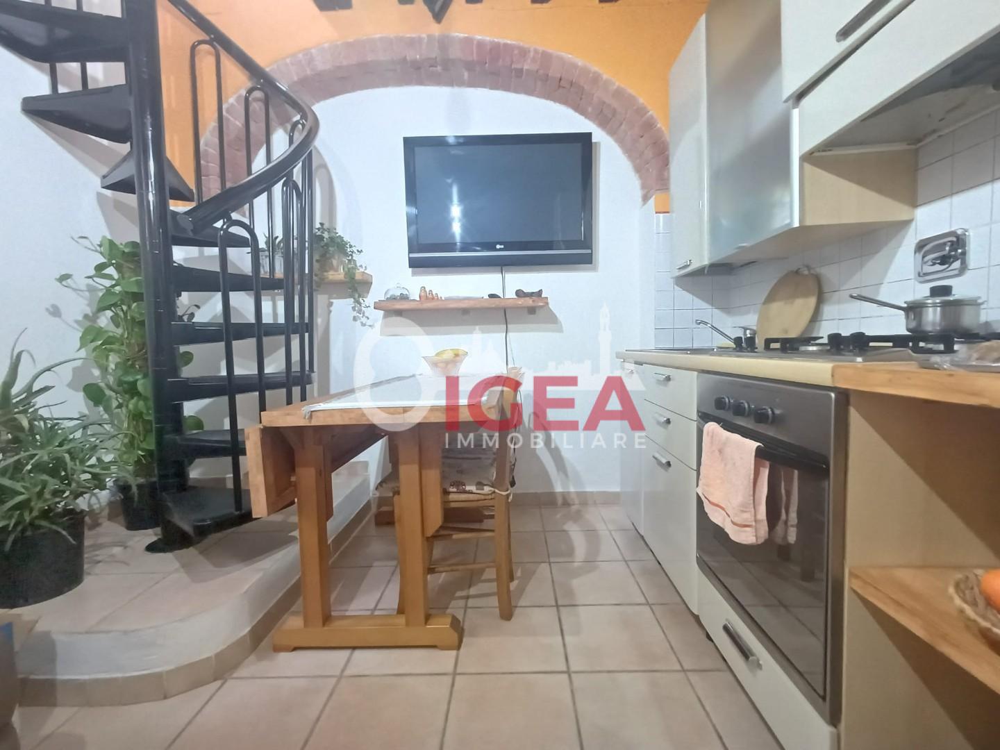 Bilocale in vendita, Colle di Val d'Elsa campiglia