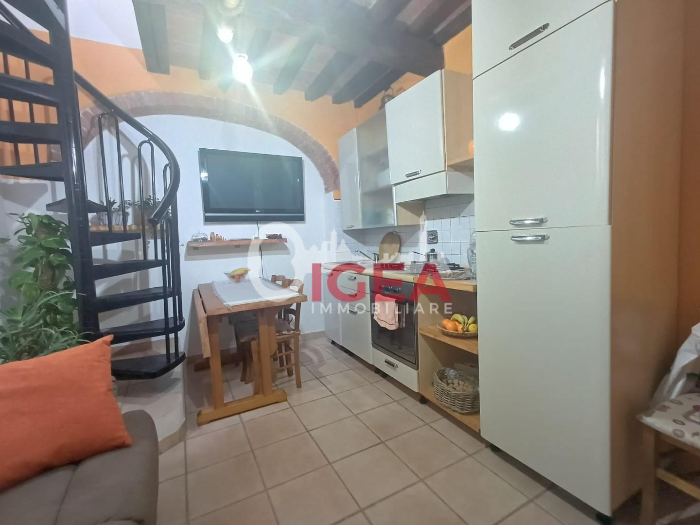 Bilocale in vendita, Colle di Val d'Elsa campiglia