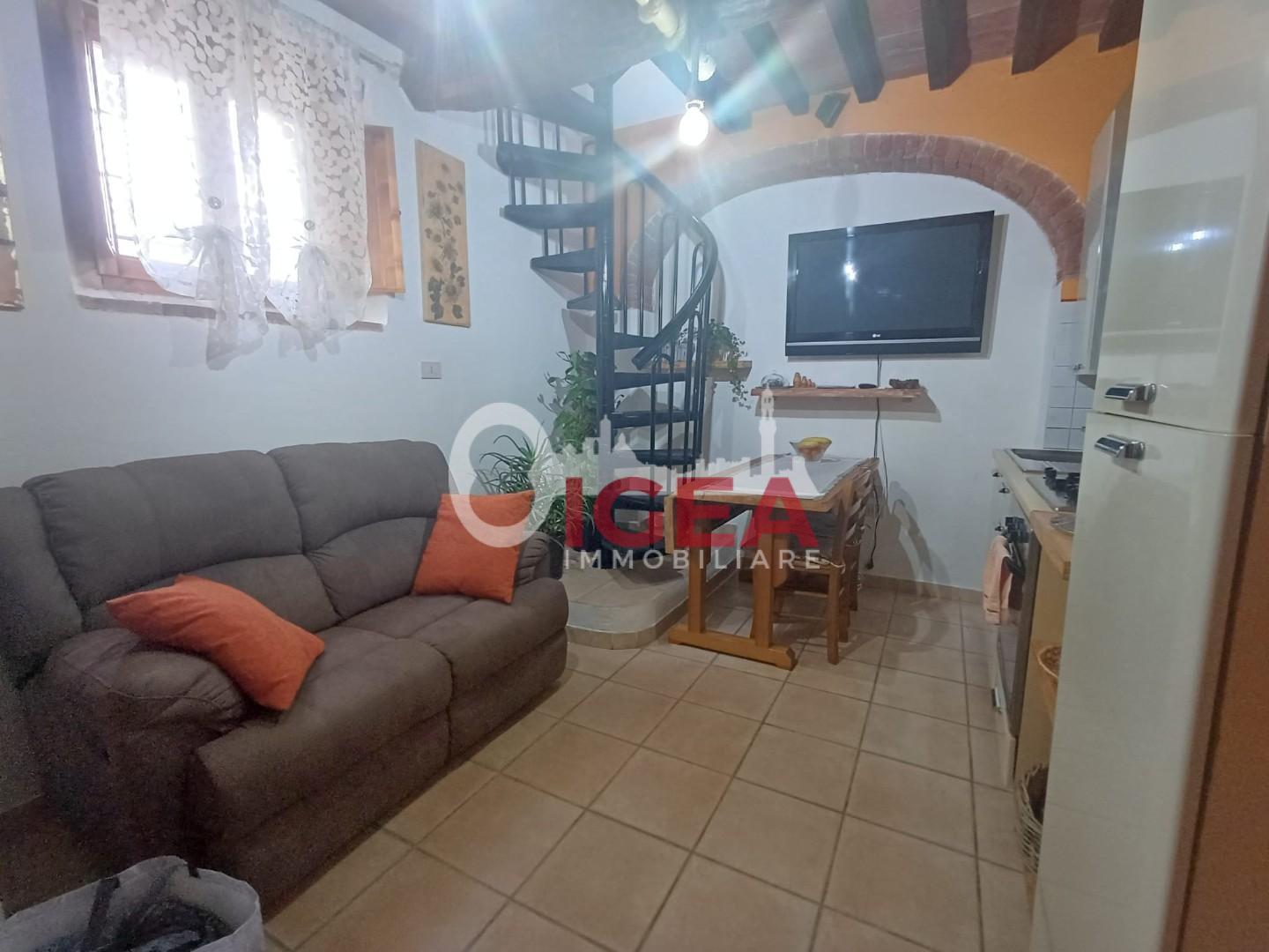 Bilocale in vendita, Colle di Val d'Elsa campiglia