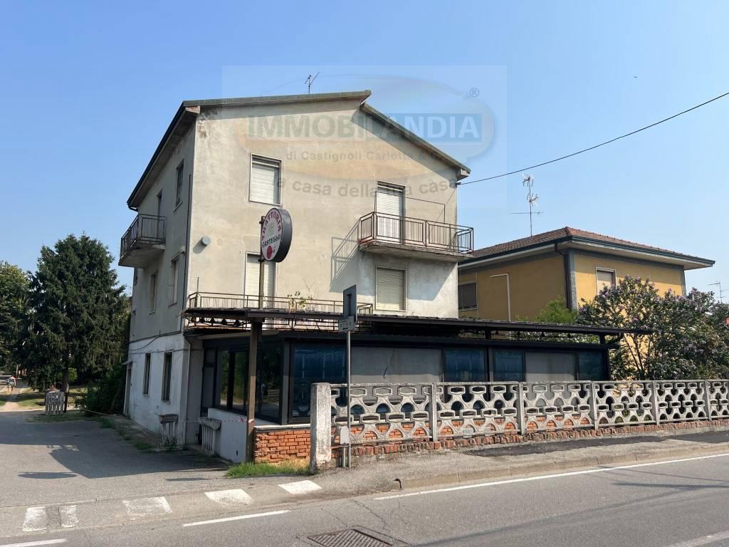 Casa indipendente con giardino a Merlino