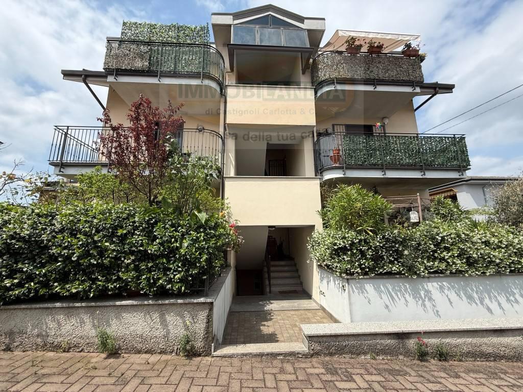 Bilocale con box a Paullo
