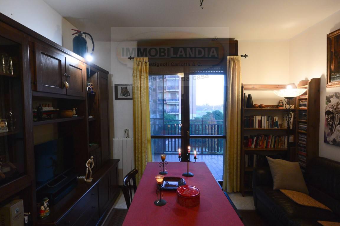 Bilocale con box a San Giuliano Milanese