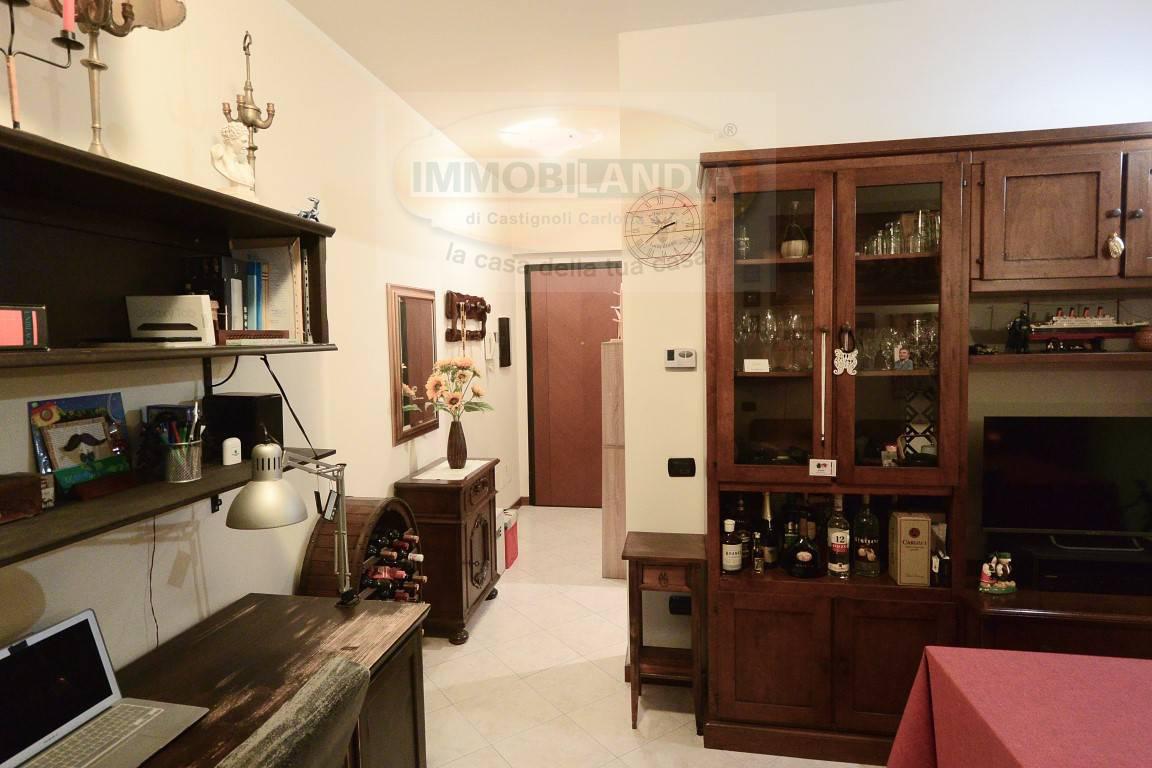 Bilocale con box a San Giuliano Milanese