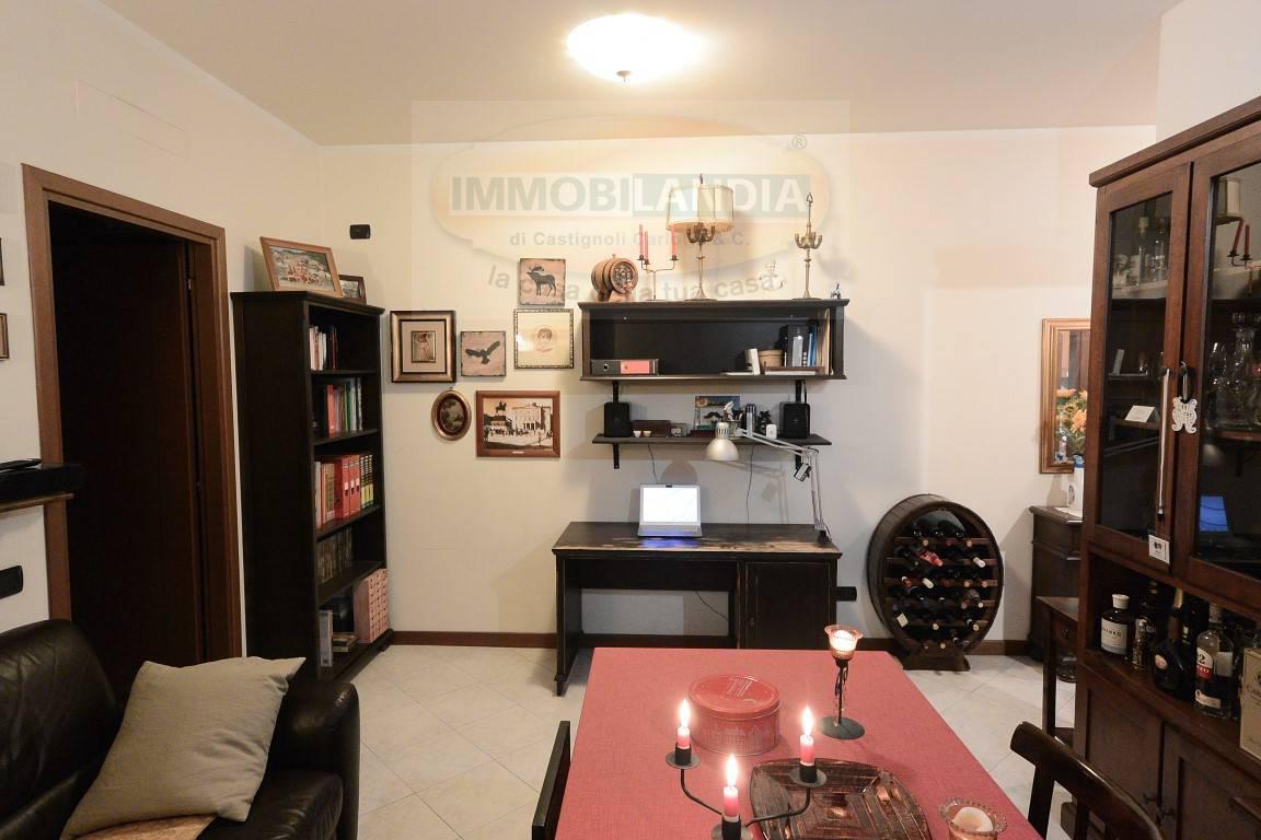 Bilocale con box a San Giuliano Milanese