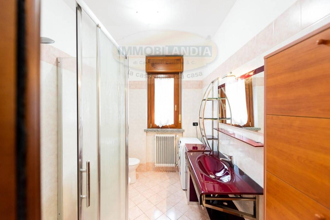 Bilocale con box a Tribiano