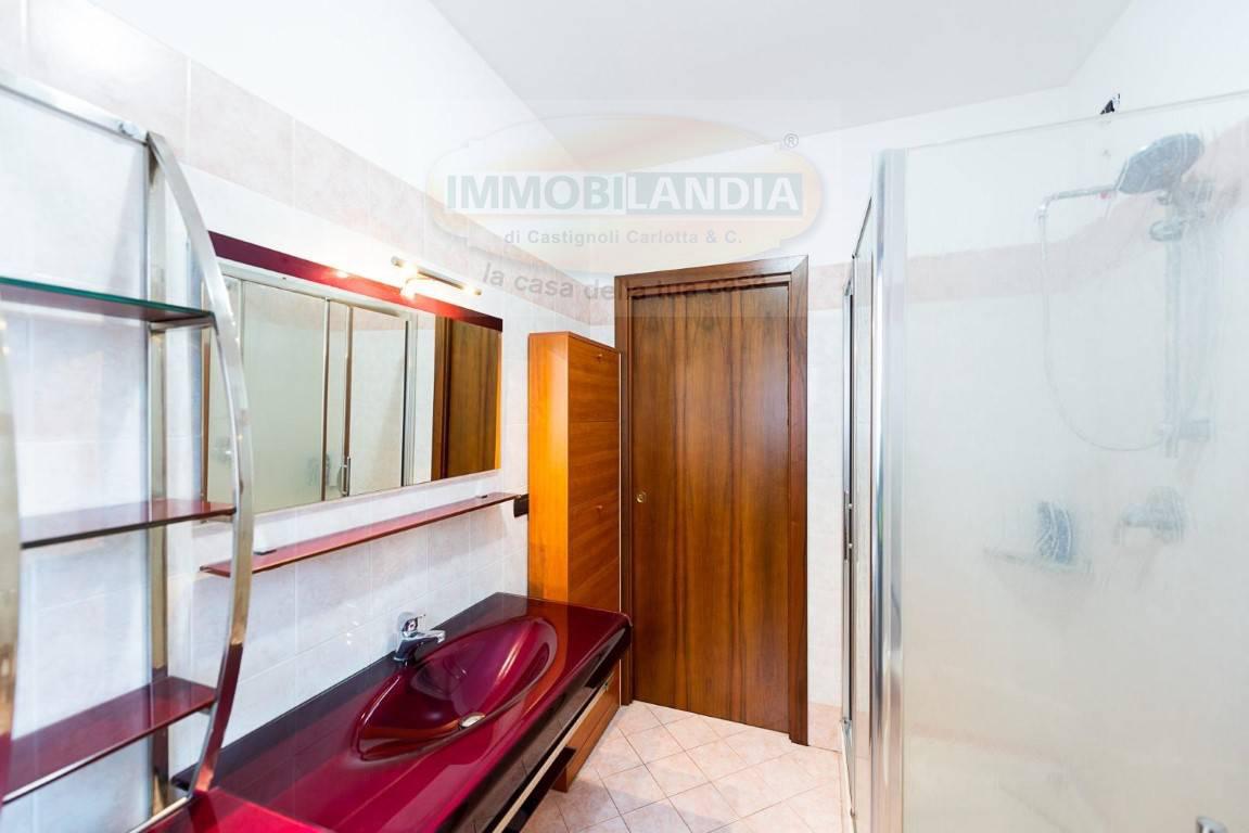 Bilocale con box a Tribiano