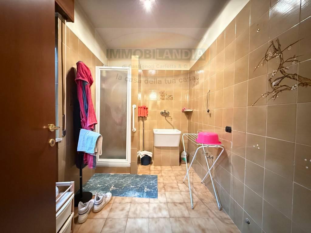 Trilocale con box a Agnadello