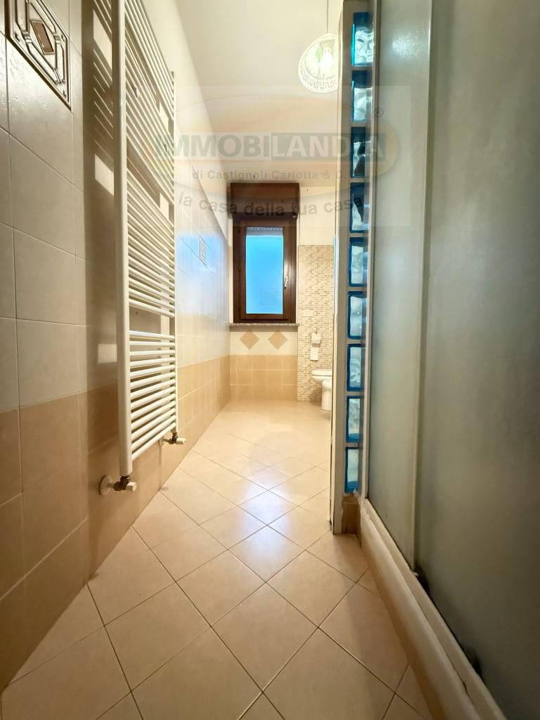 Bilocale con box a Paullo