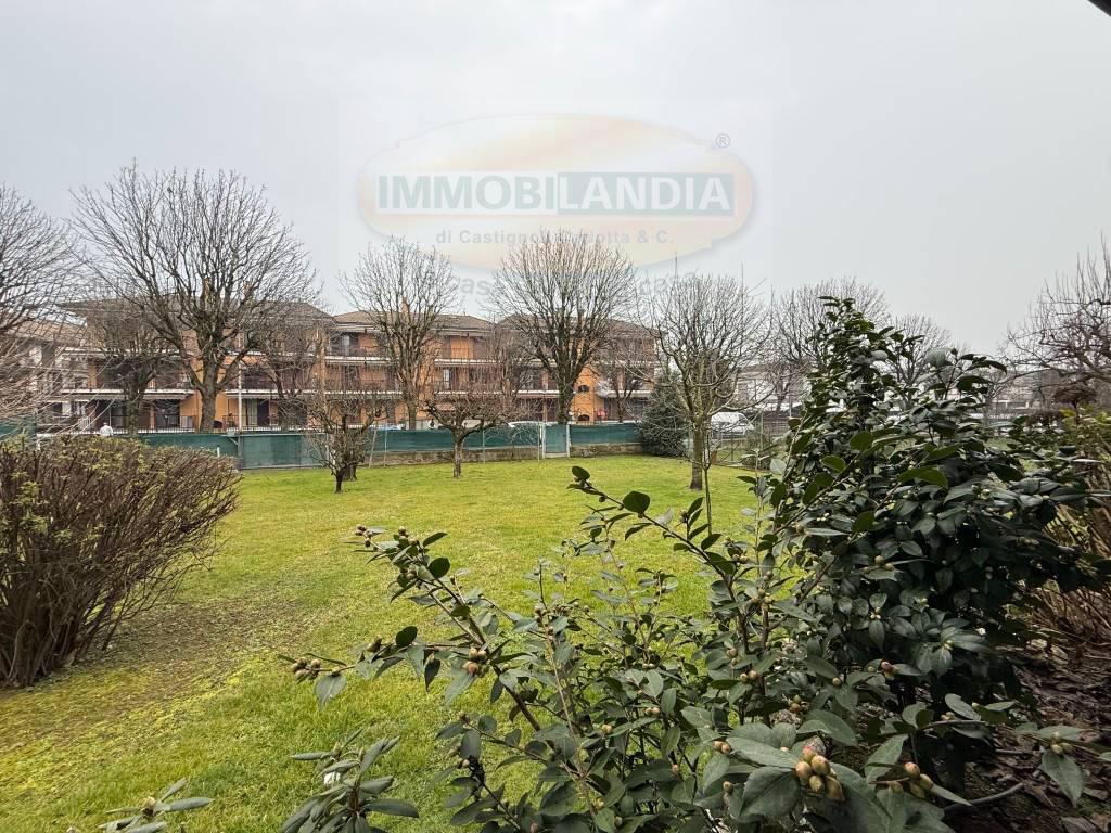 Villa con giardino a Paullo