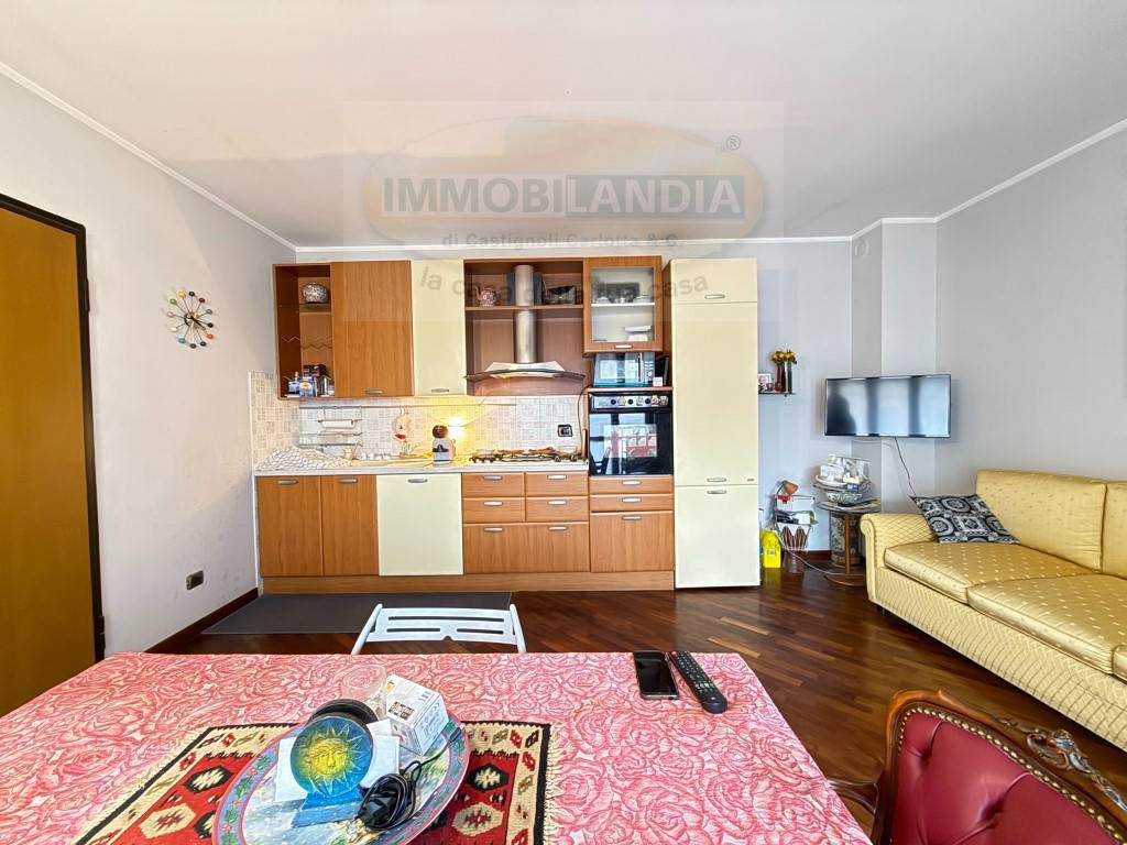 Bilocale con box a Paullo