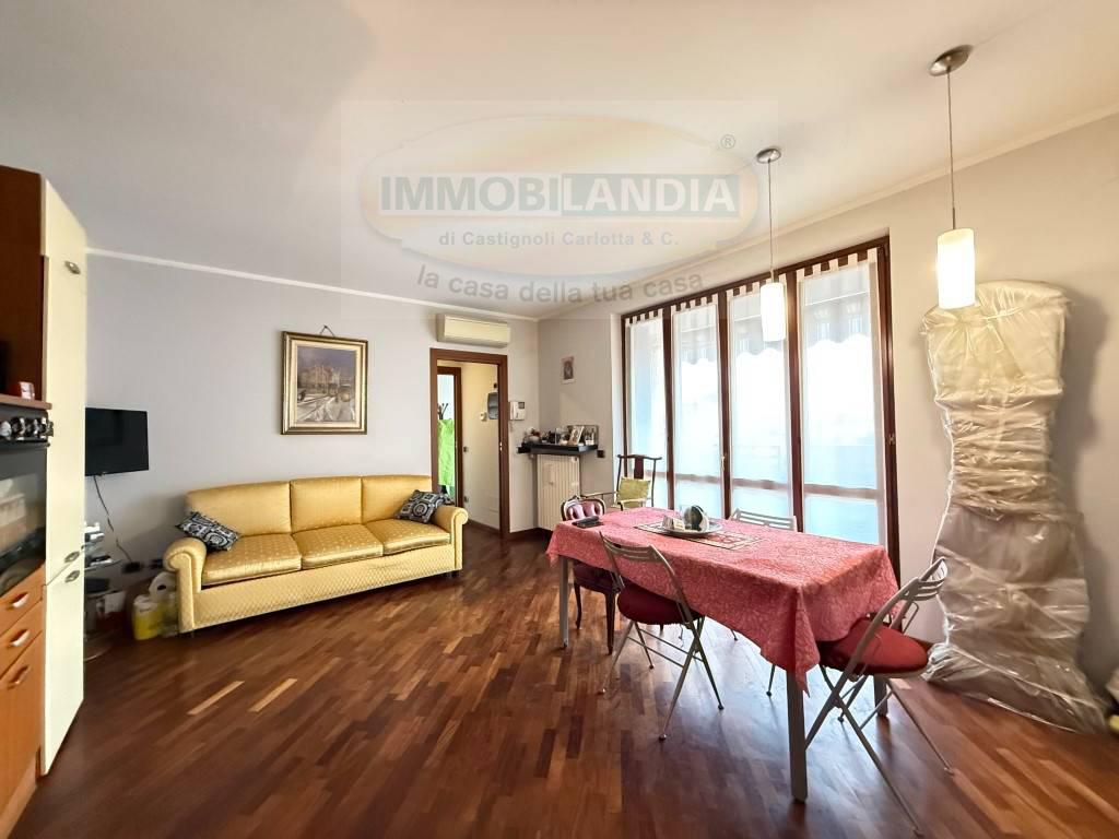 Bilocale con box a Paullo