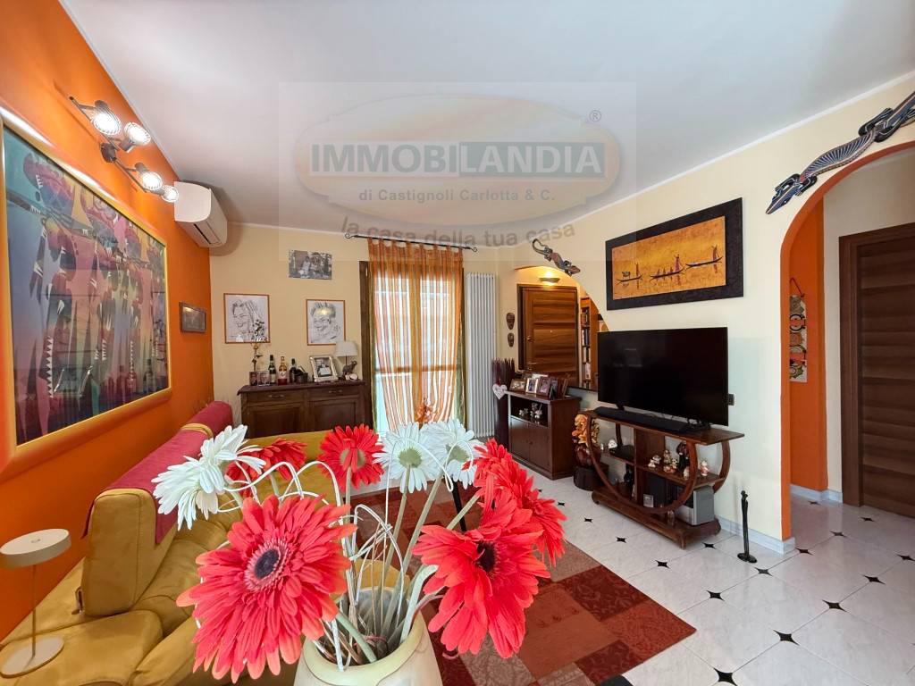 Villa con giardino a Mediglia