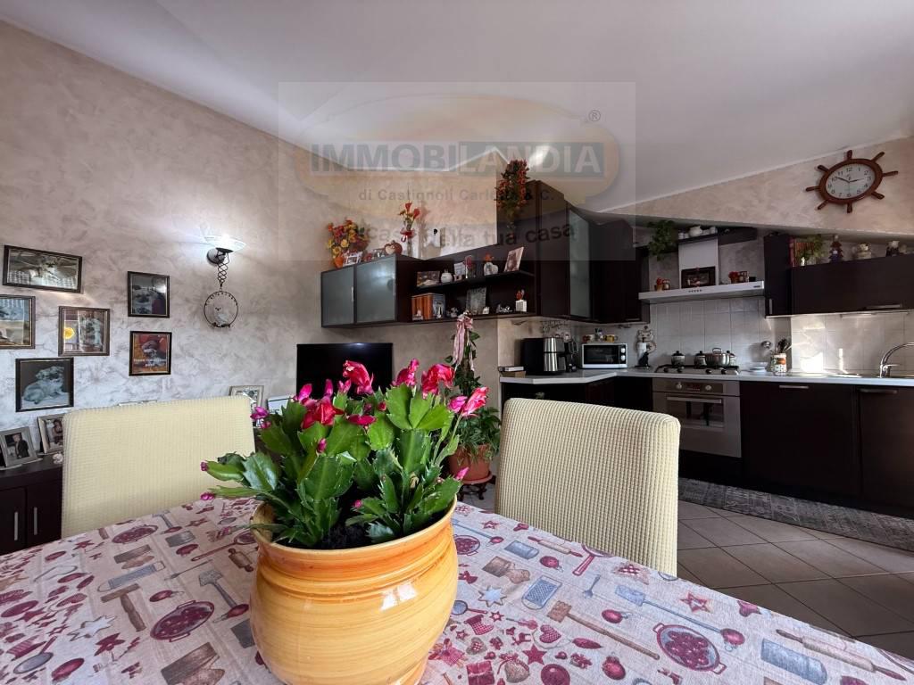 Bilocale in vendita a Zelo Buon Persico