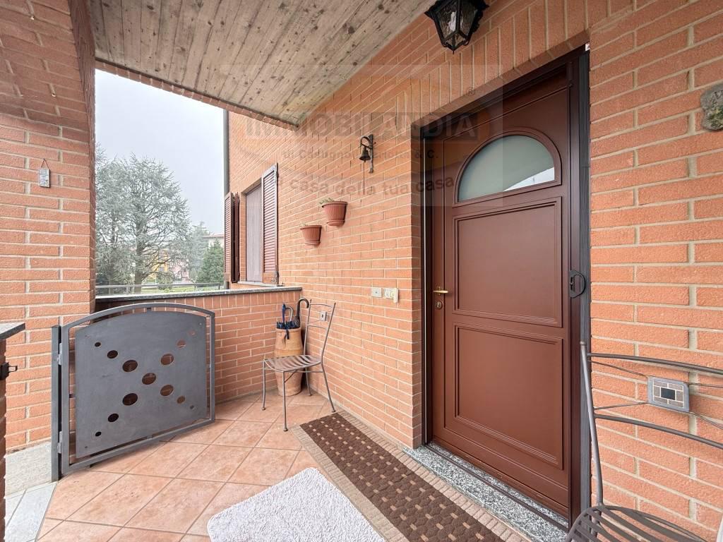 Villa con giardino a Zelo Buon Persico