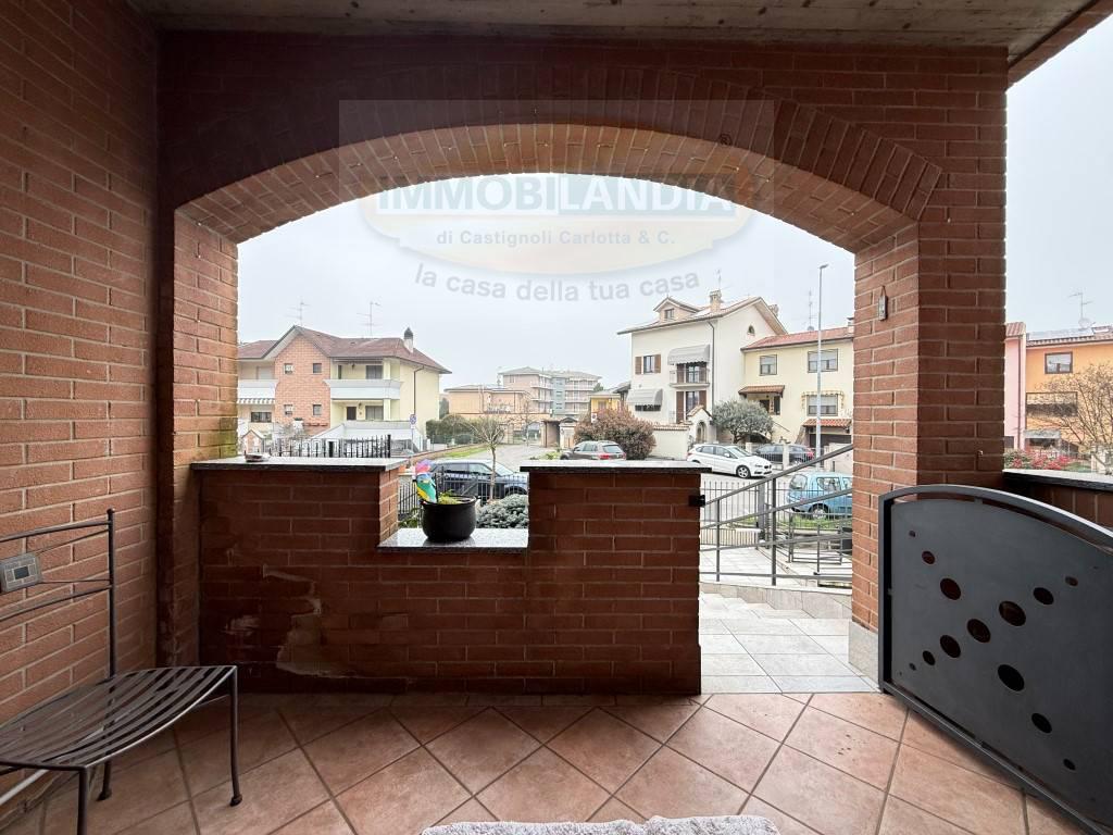 Villa con giardino a Zelo Buon Persico