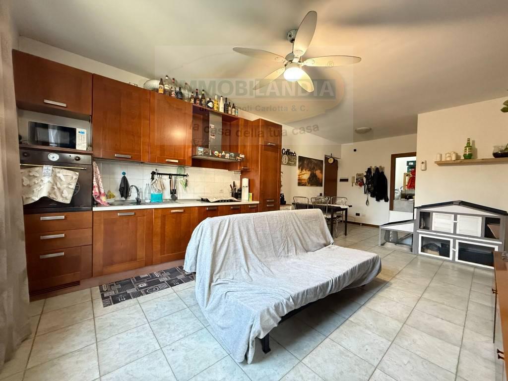 Trilocale con giardino a Zelo Buon Persico