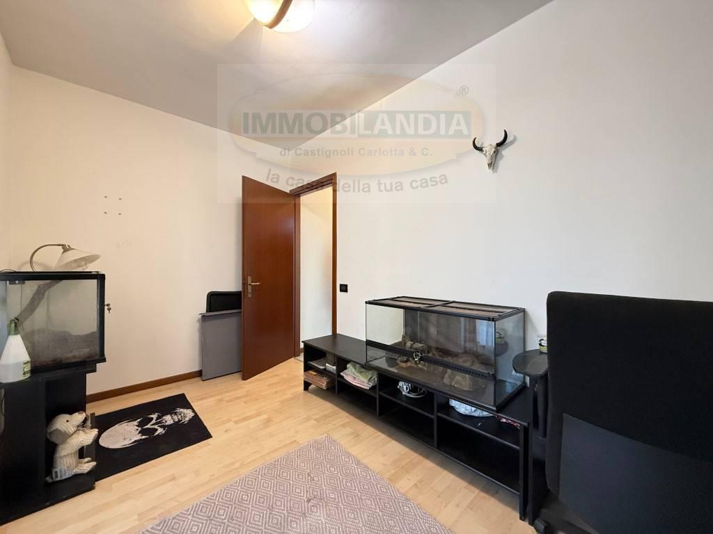 Trilocale con giardino a Zelo Buon Persico