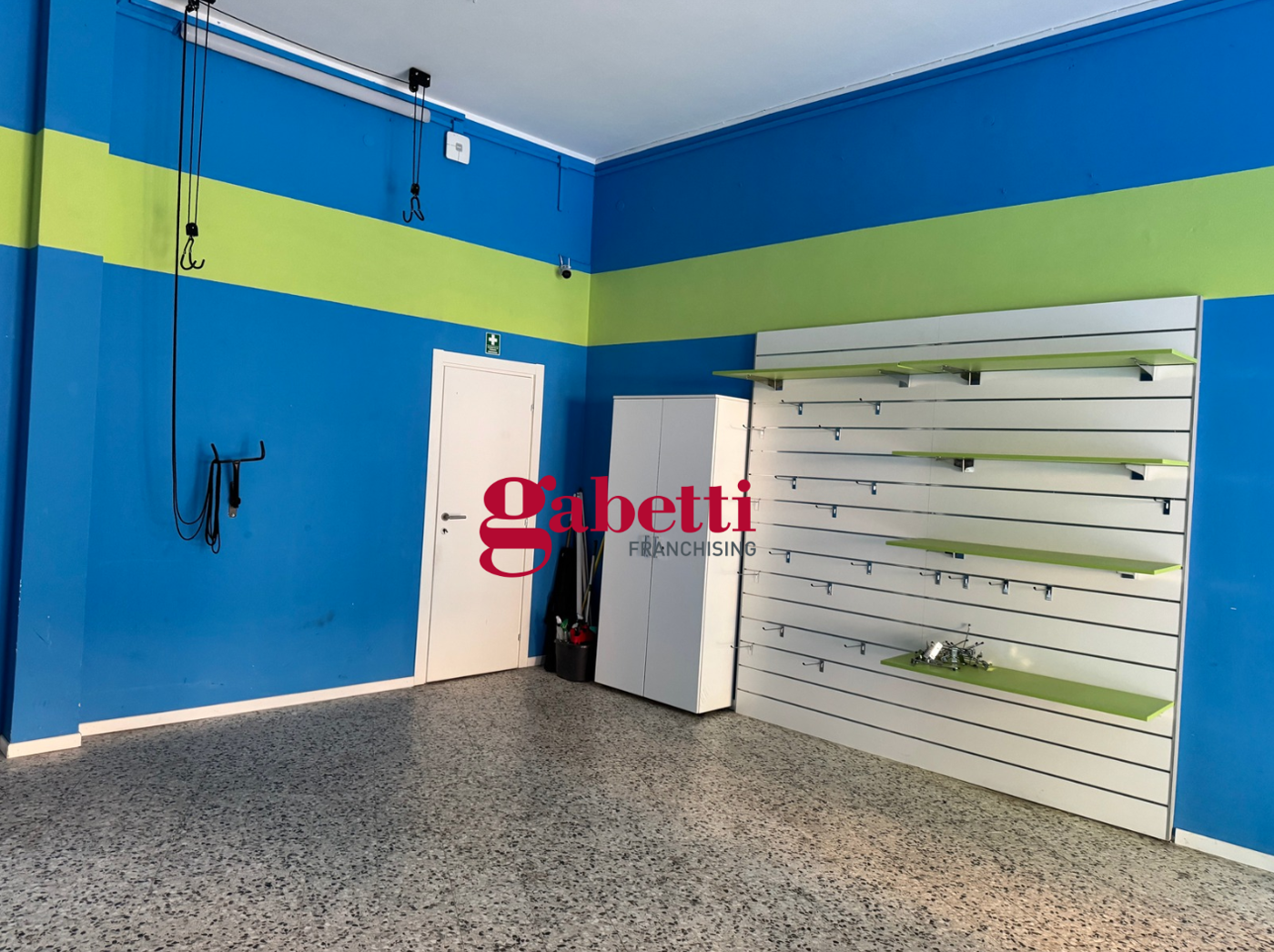 Negozio in affitto a Rimini