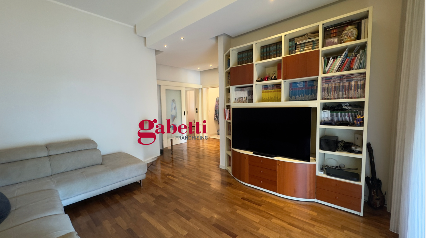 Villa Bifamiliare con box a Rimini