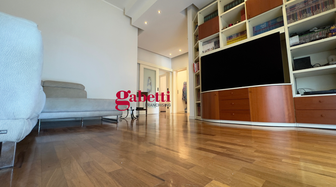 Villa Bifamiliare con box a Rimini