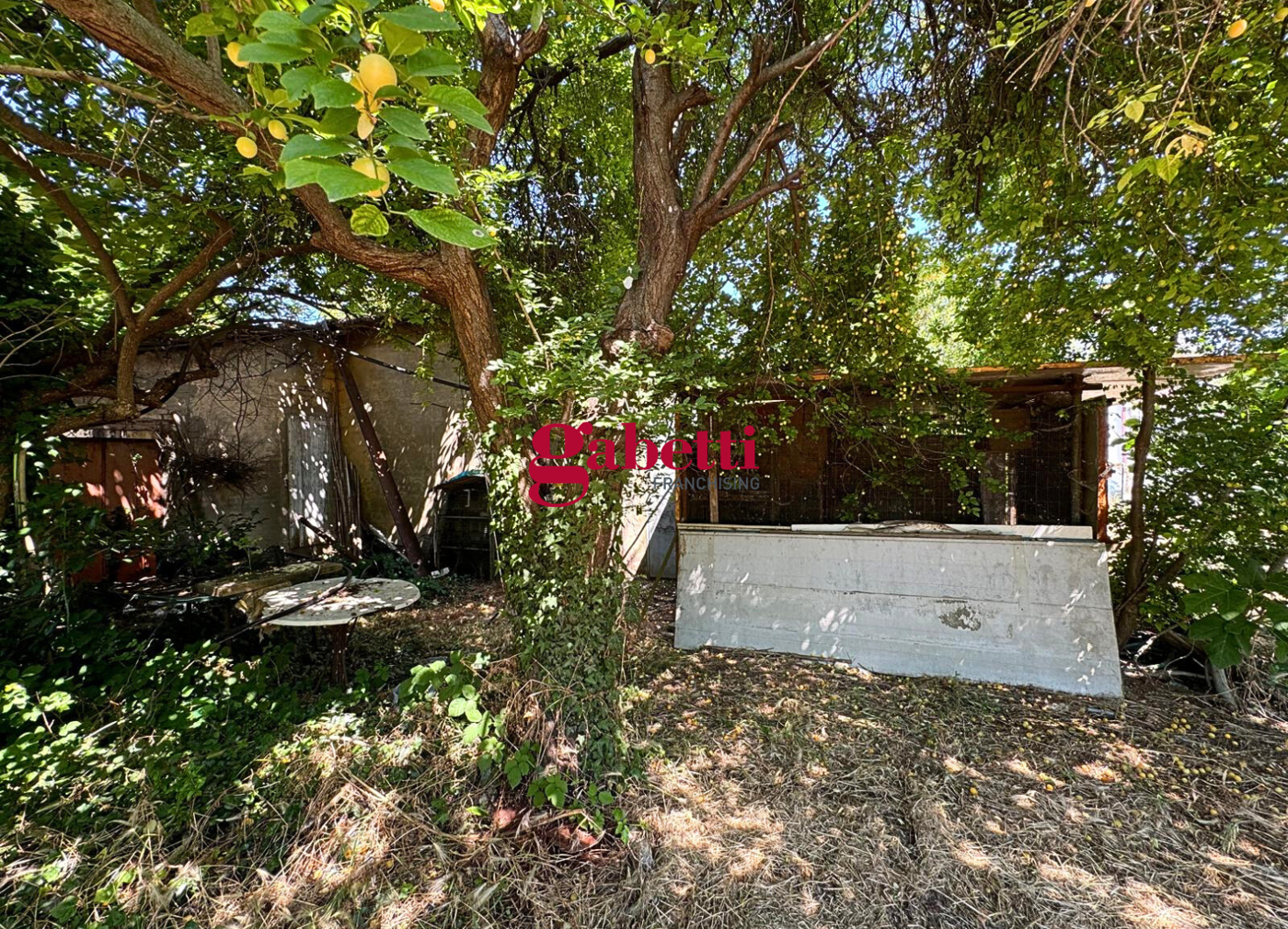 Casa indipendente da ristrutturare a Riccione