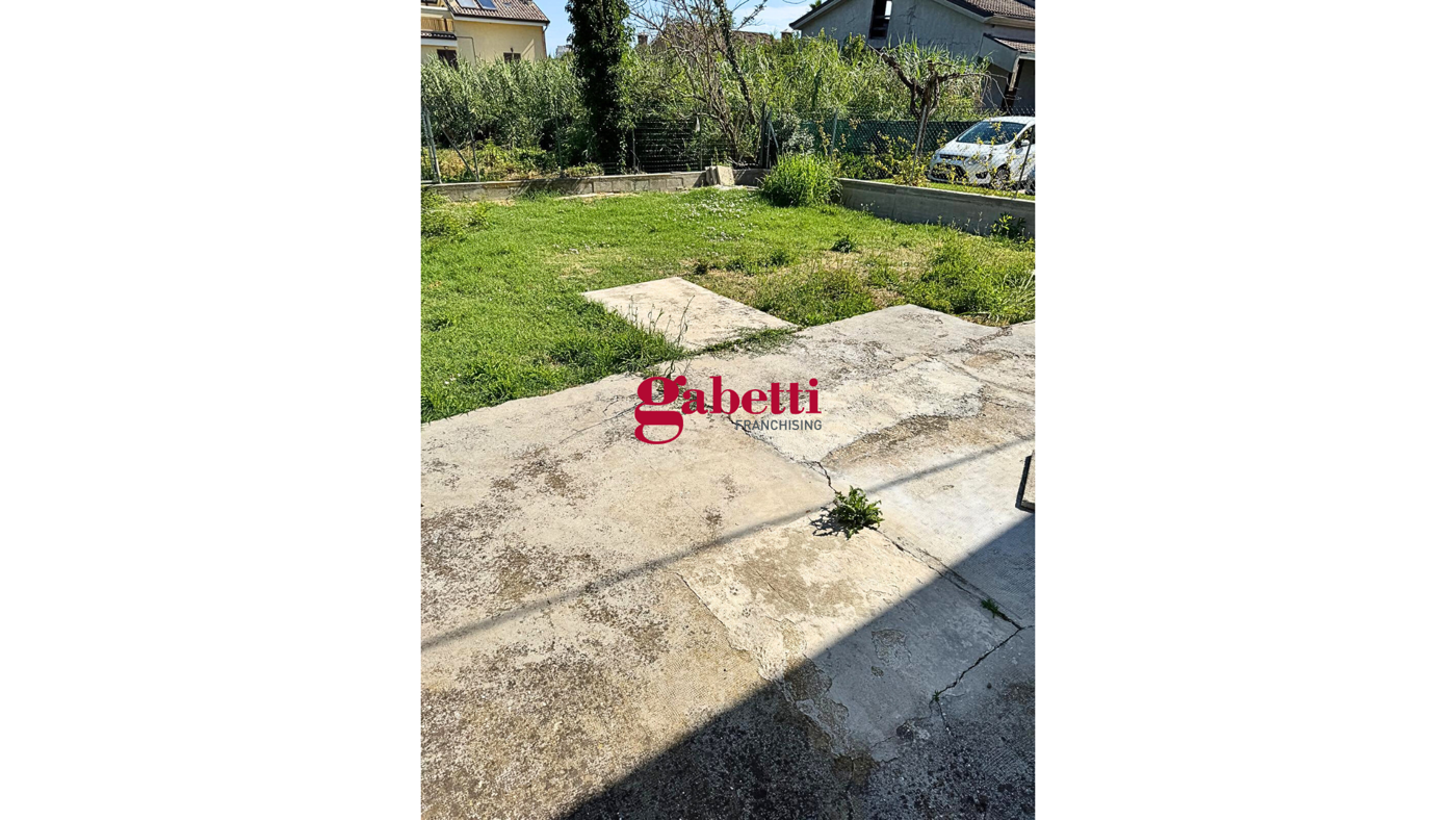 Casa indipendente con giardino a Cattolica