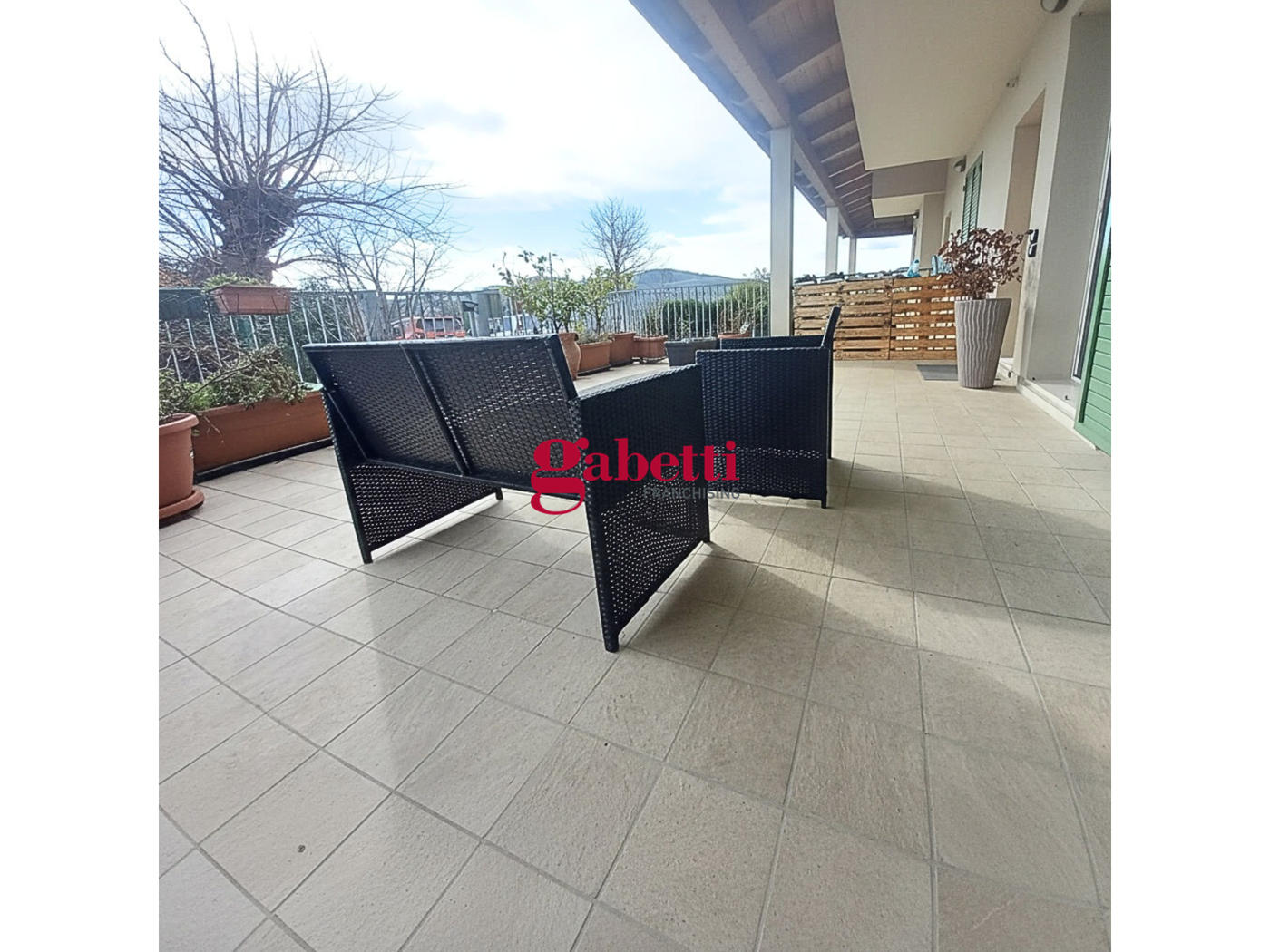 Trilocale con giardino a San Clemente