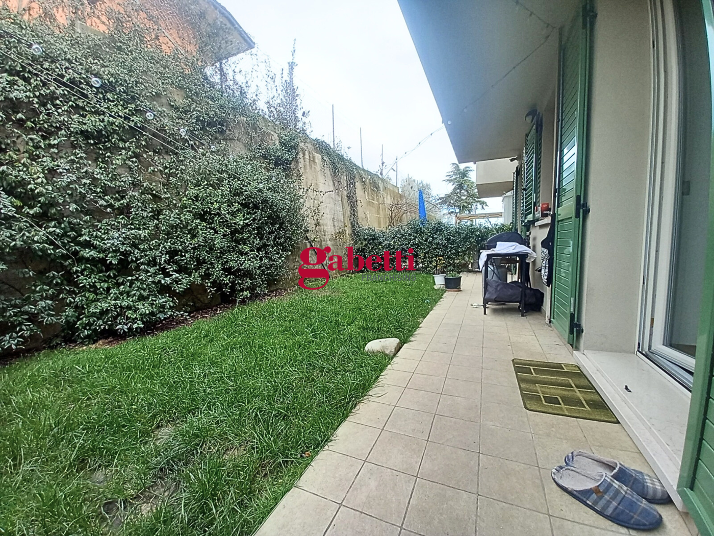 Trilocale con giardino a San Clemente